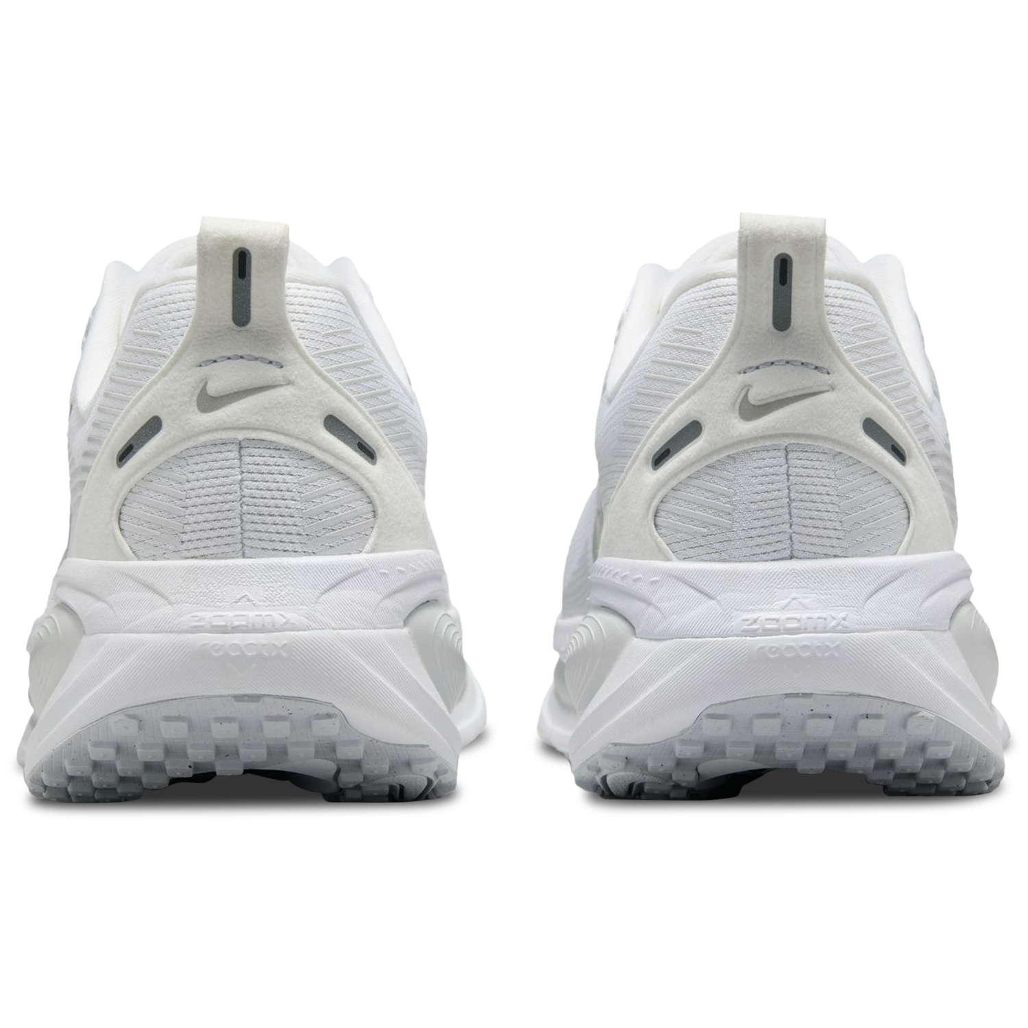 Nike Vomero 18 - Women's - White/Metallic Silver