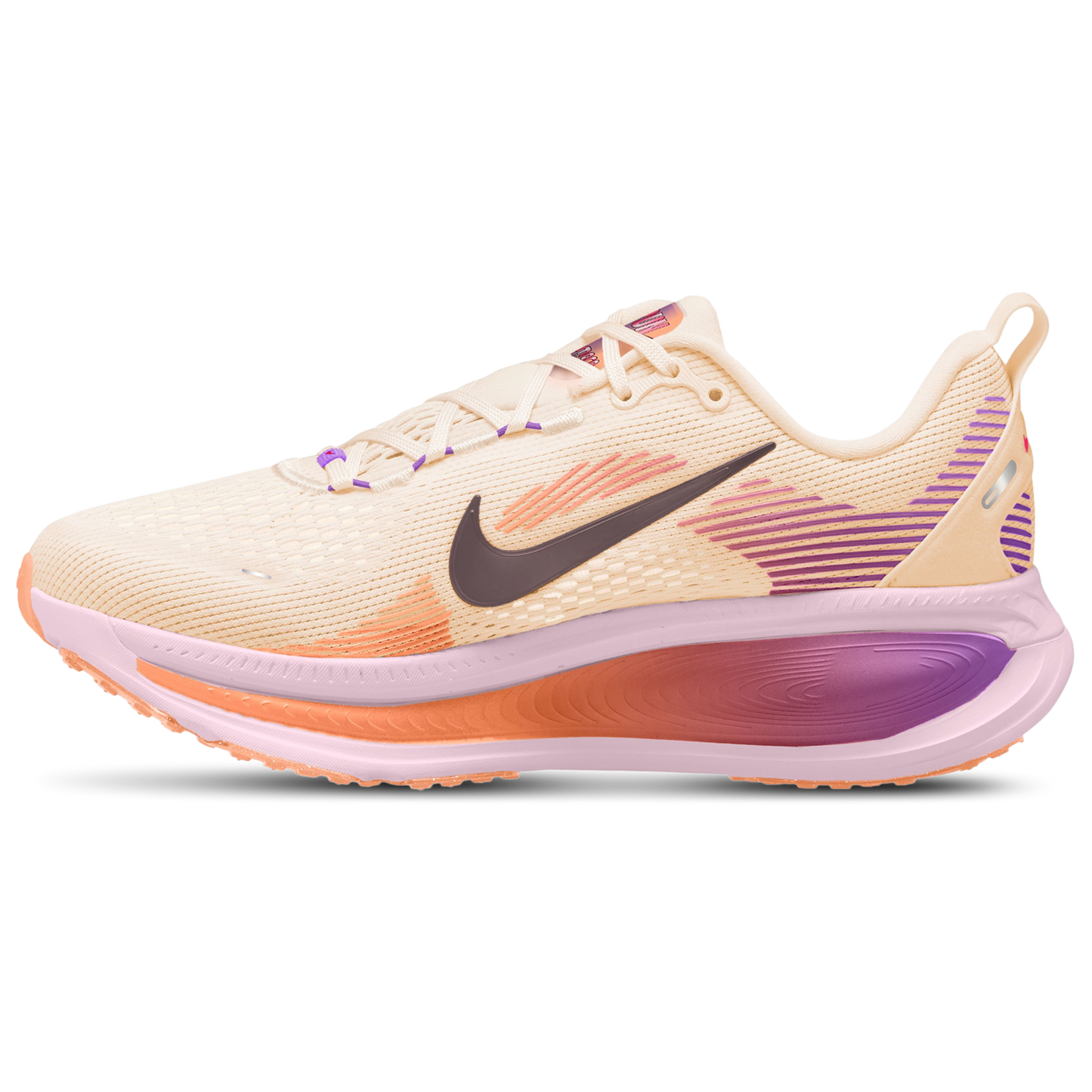 Nike Vomero 18 - Women's - Chalk/Pink Foam/Tattoo