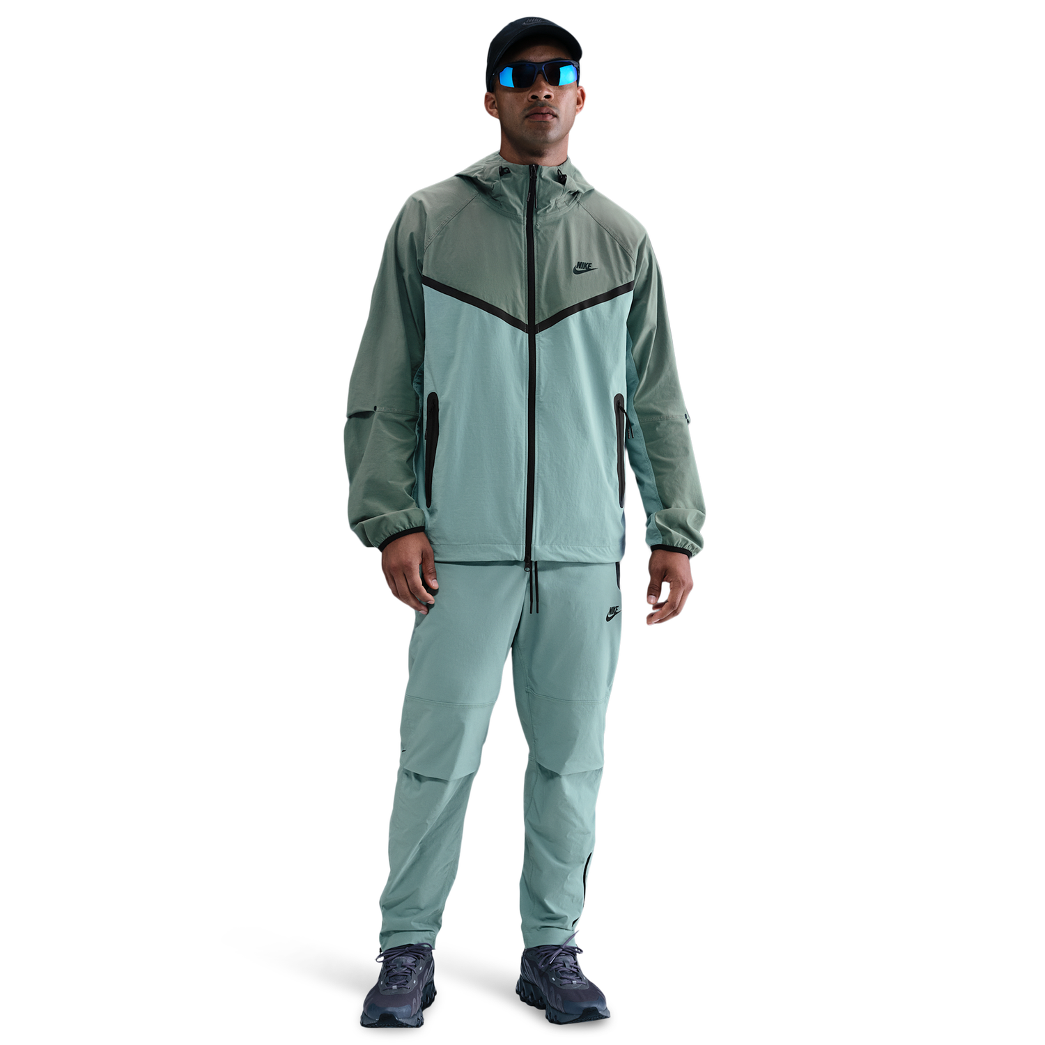 Nike Tech Woven WR Full-Zip Jacket - Men's - Black/Clay Green/Cannon
