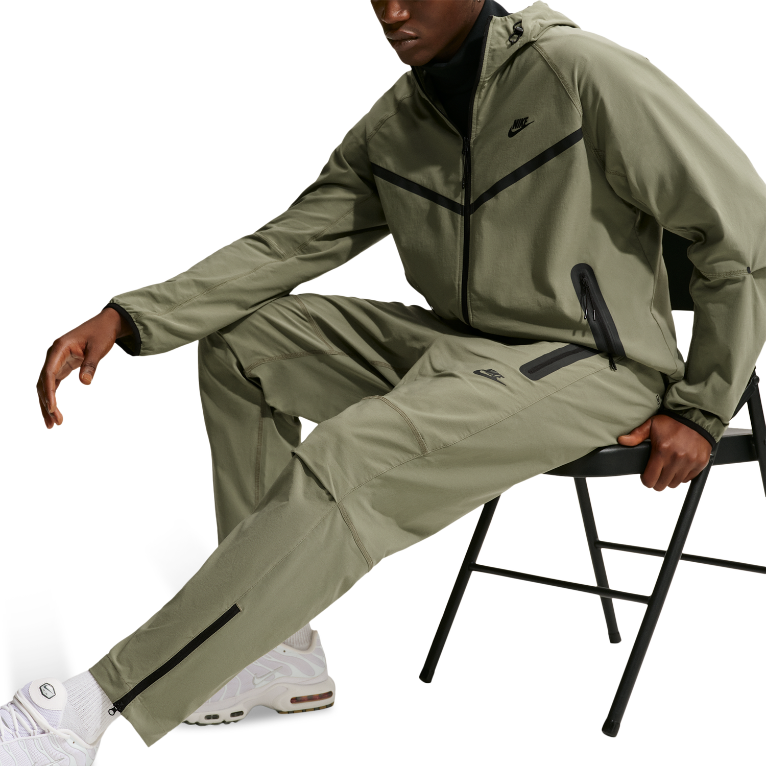 Nike Tech Woven Pants OH - Men's - Silver Sage/Black