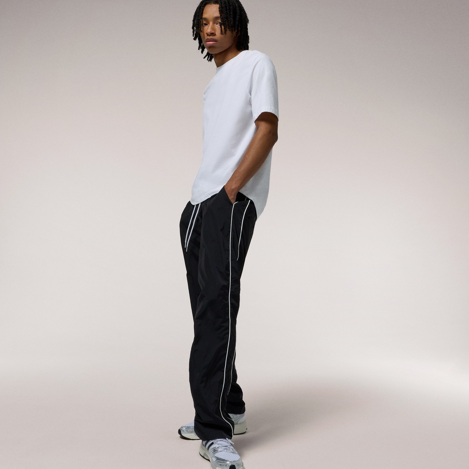 LCKR Keaton Relaxed Fit Wind Pants - Men's - Black