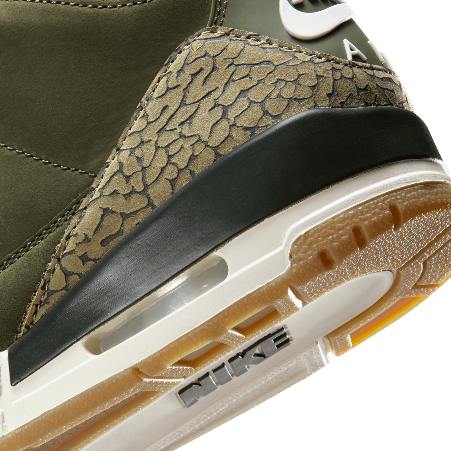 Jordan Retro 3 - Men's - Neutral Olive/Sequoia/Medium Olive