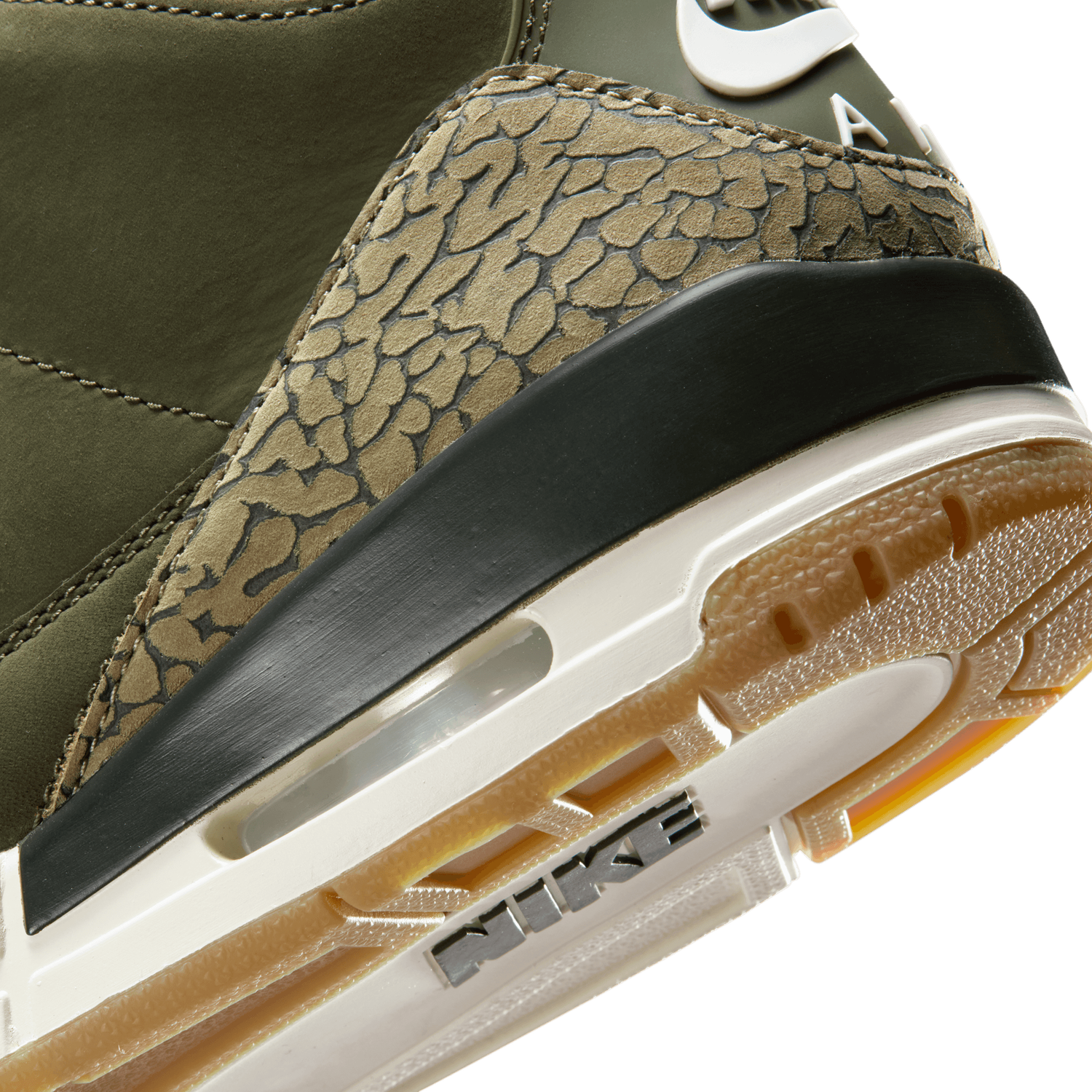 Jordan Retro 3 - Men's - Neutral Olive/Sequoia/Medium Olive