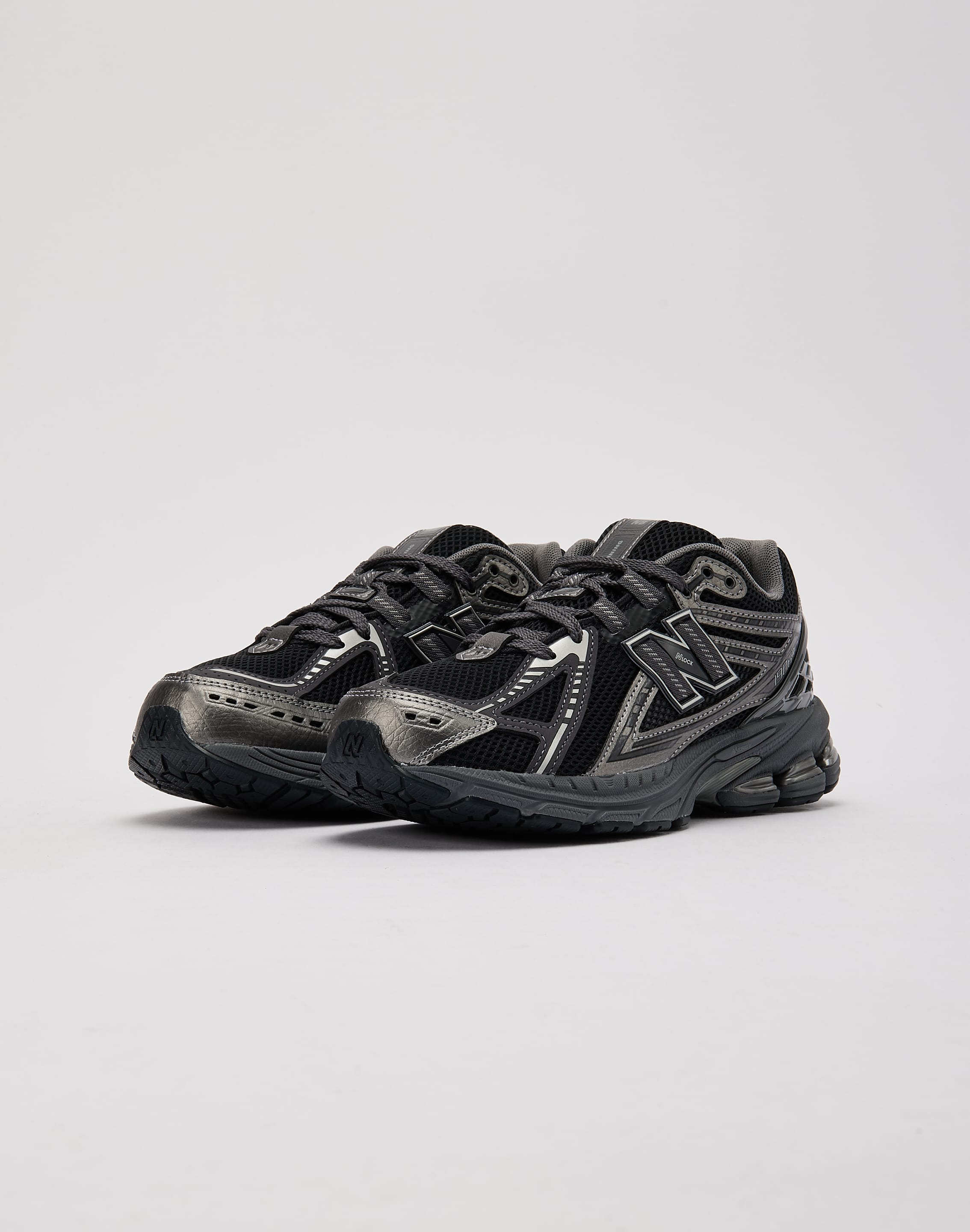 New Balance 1906R Grade-School