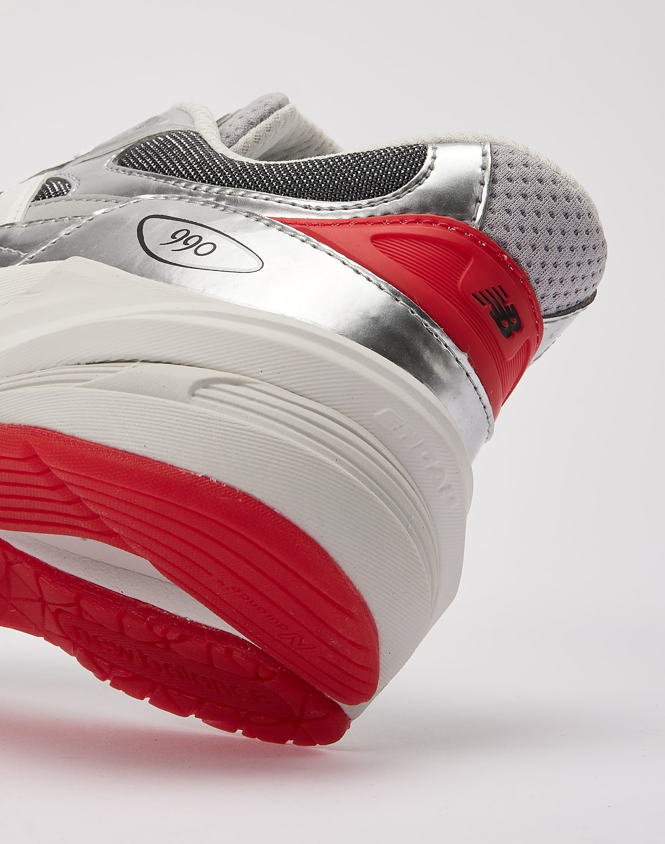 New Balance 990v6 'Tinsel' Grade-School