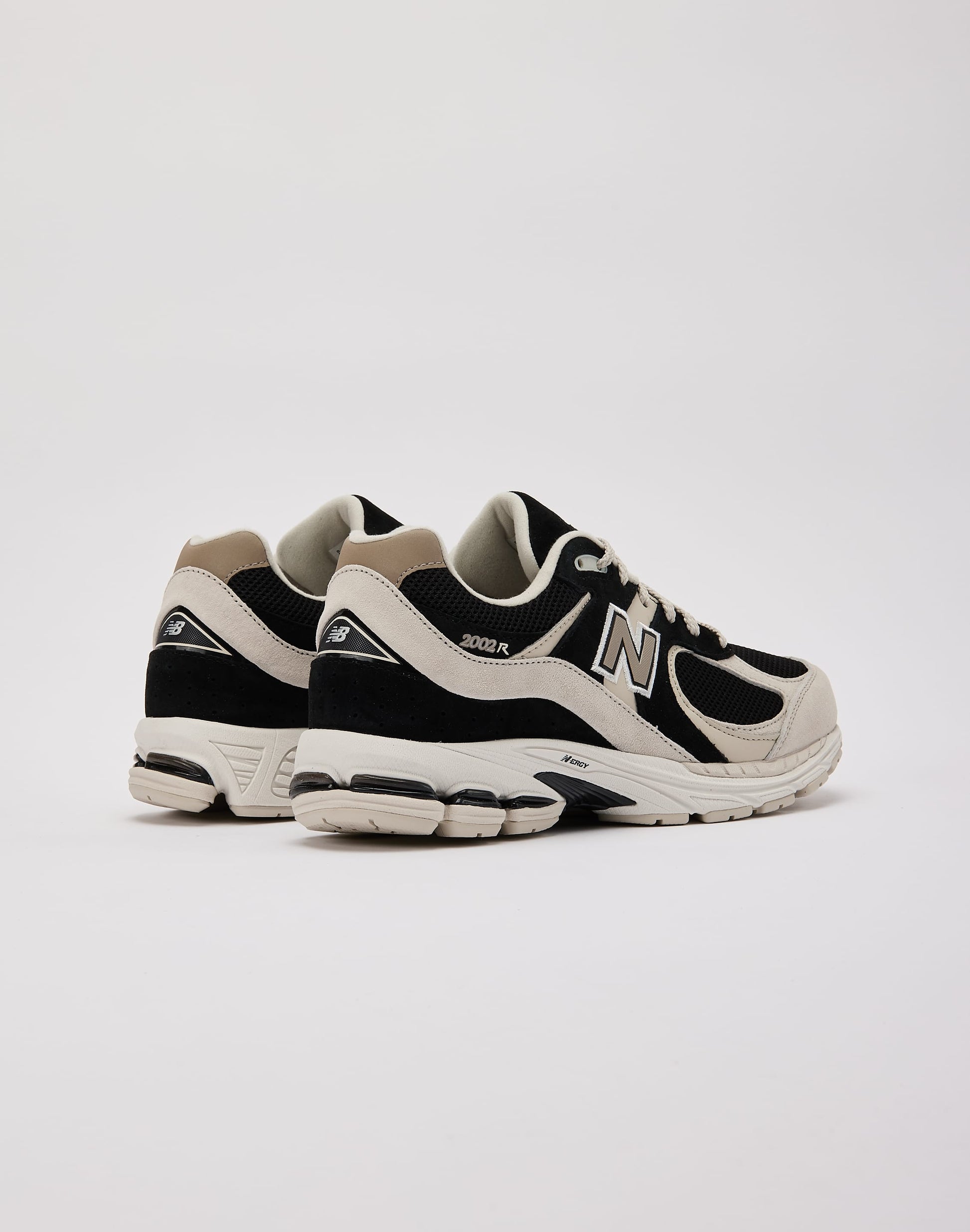 New Balance 2002R
