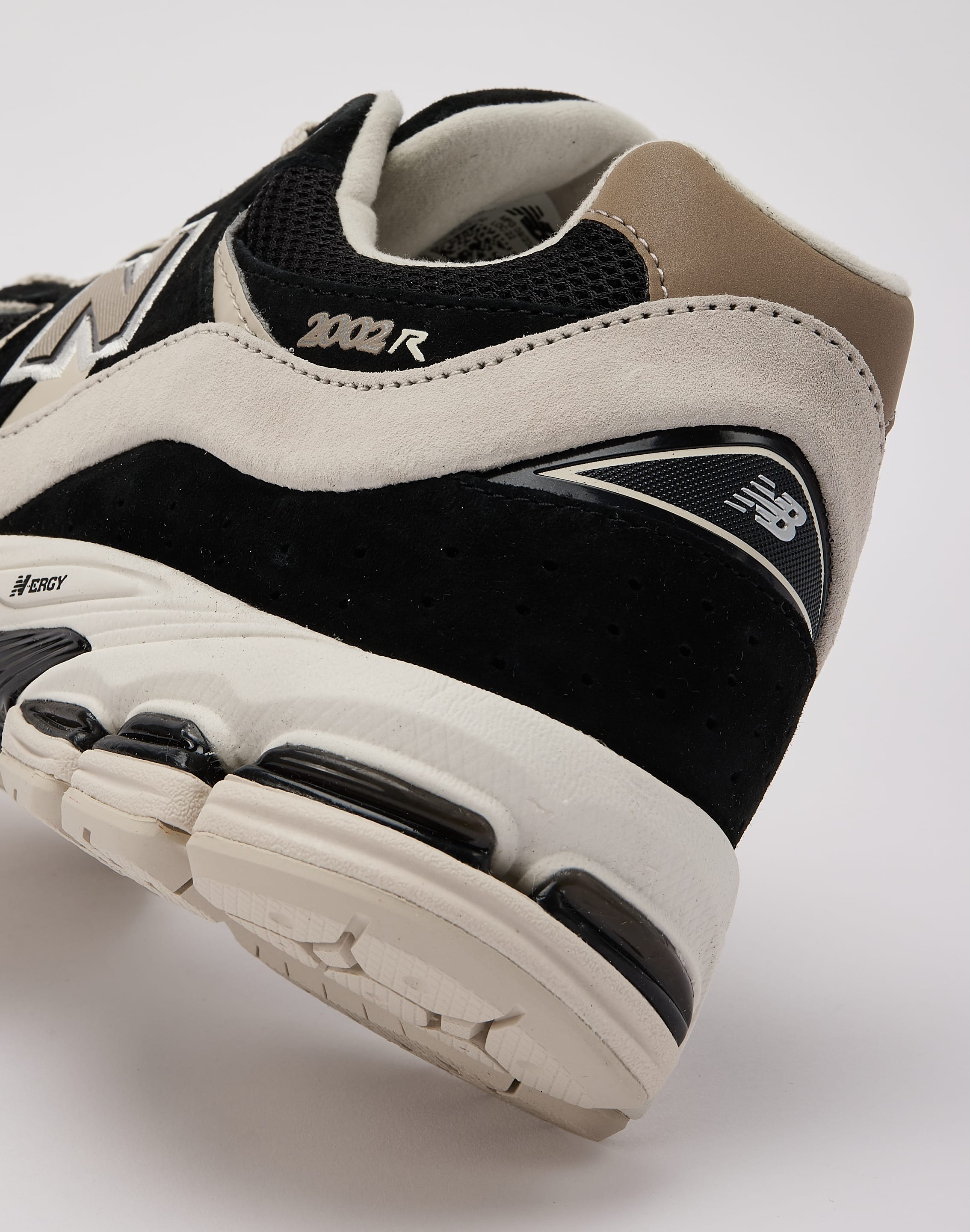 New Balance 2002R