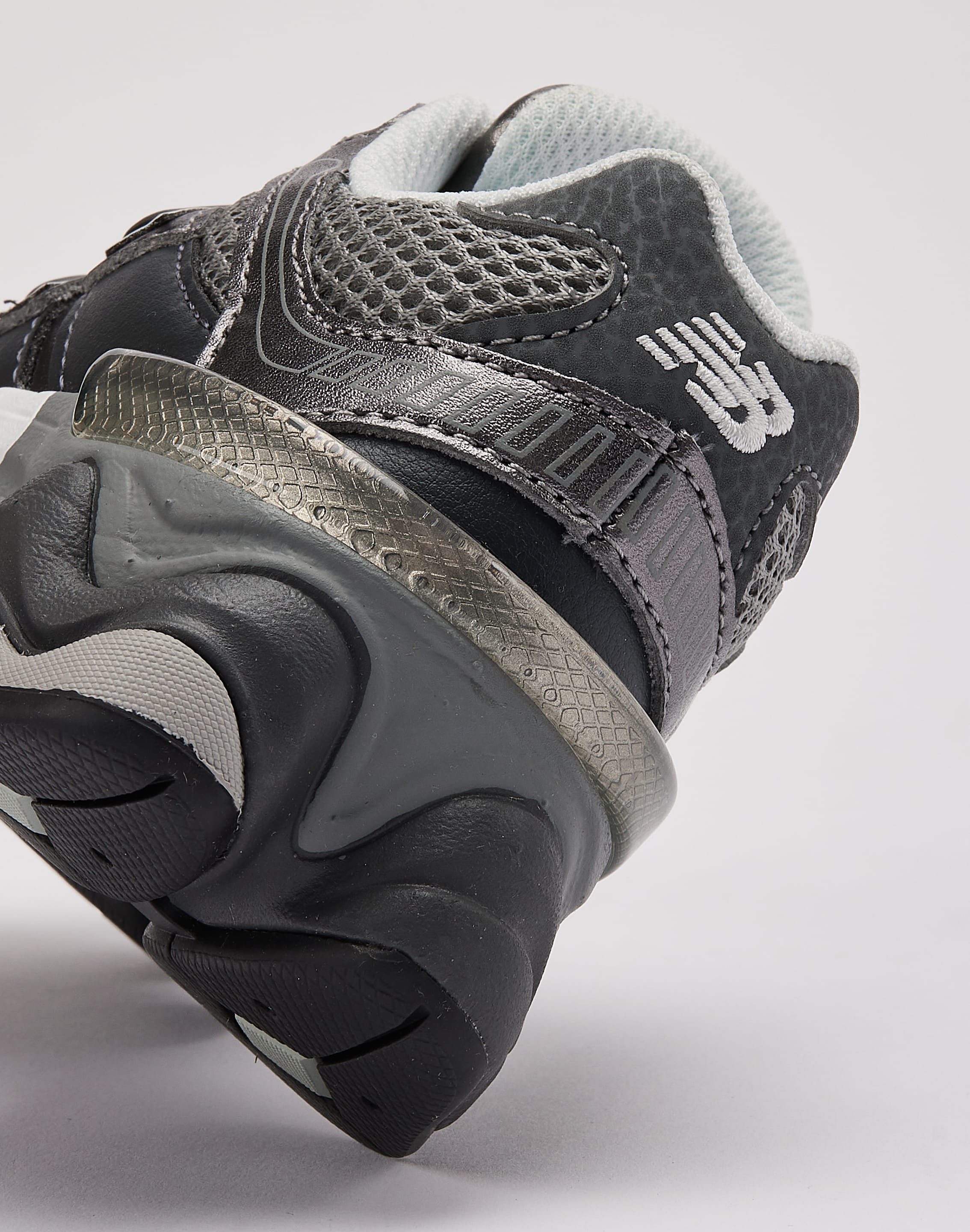 New Balance 9060 Pre-School