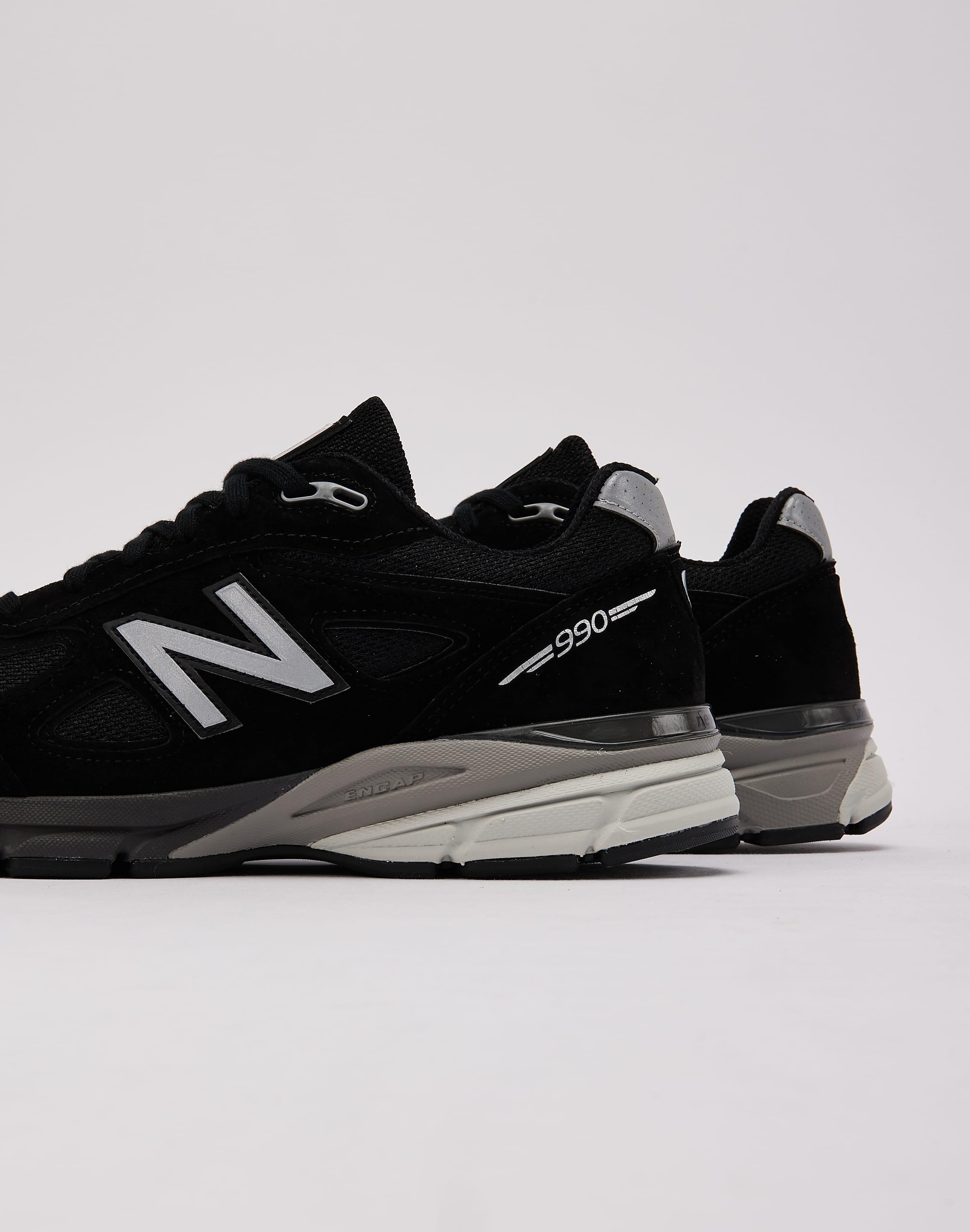 New Balance MADE in USA 990v4