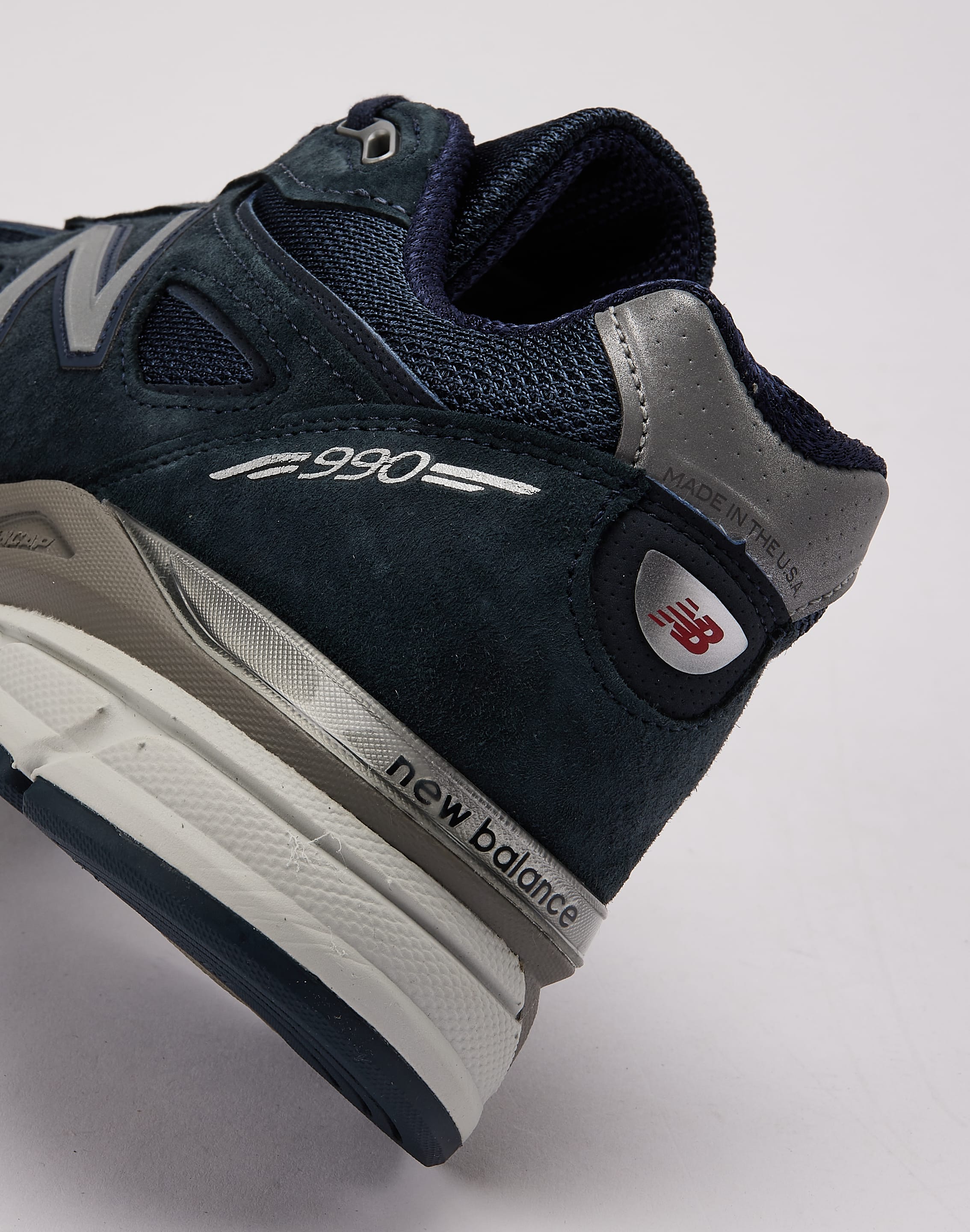 New Balance MADE in USA 990v4