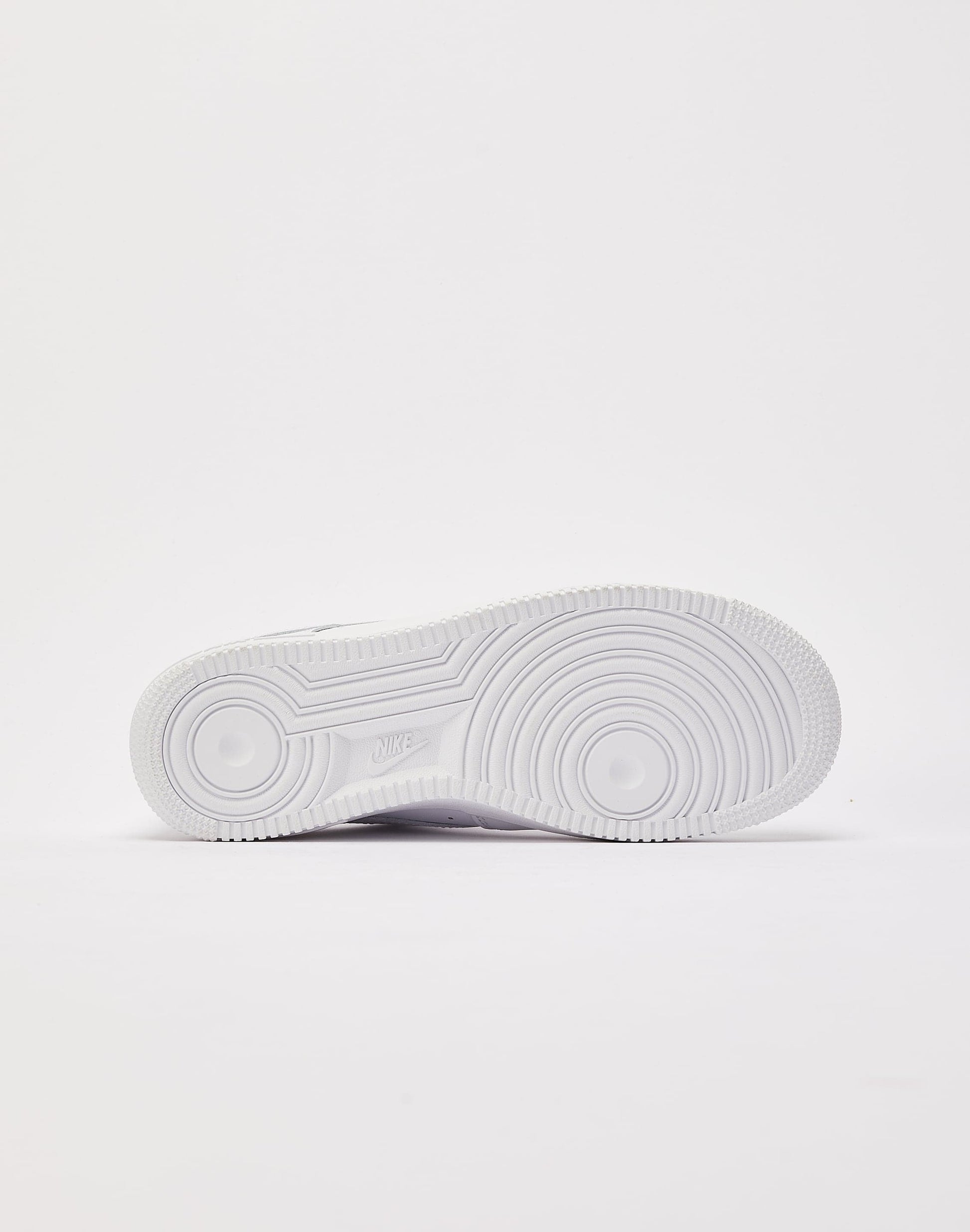 Nike Wmns Air Force 1 '07 Low