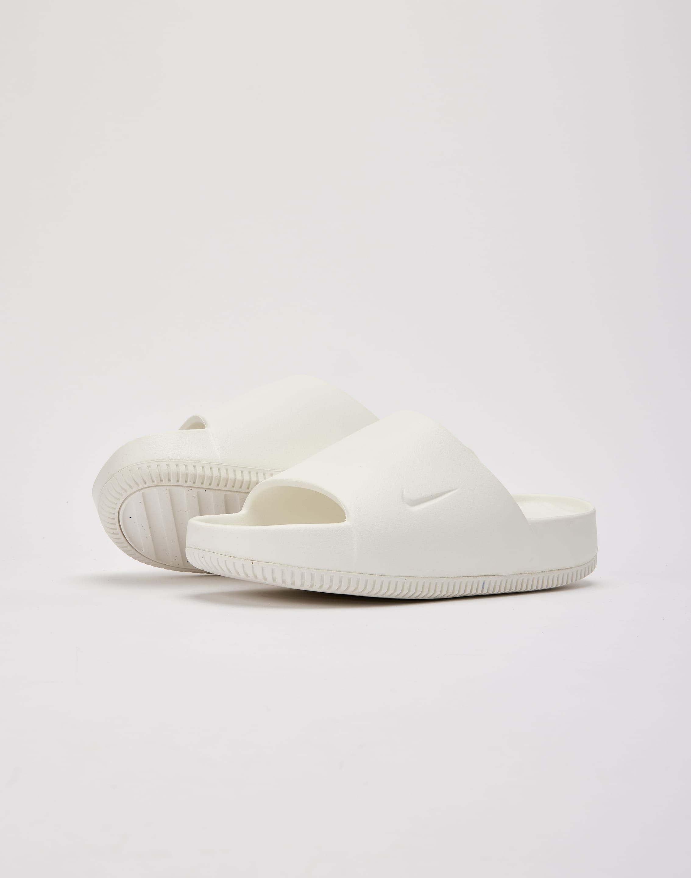 Nike Calm Slides