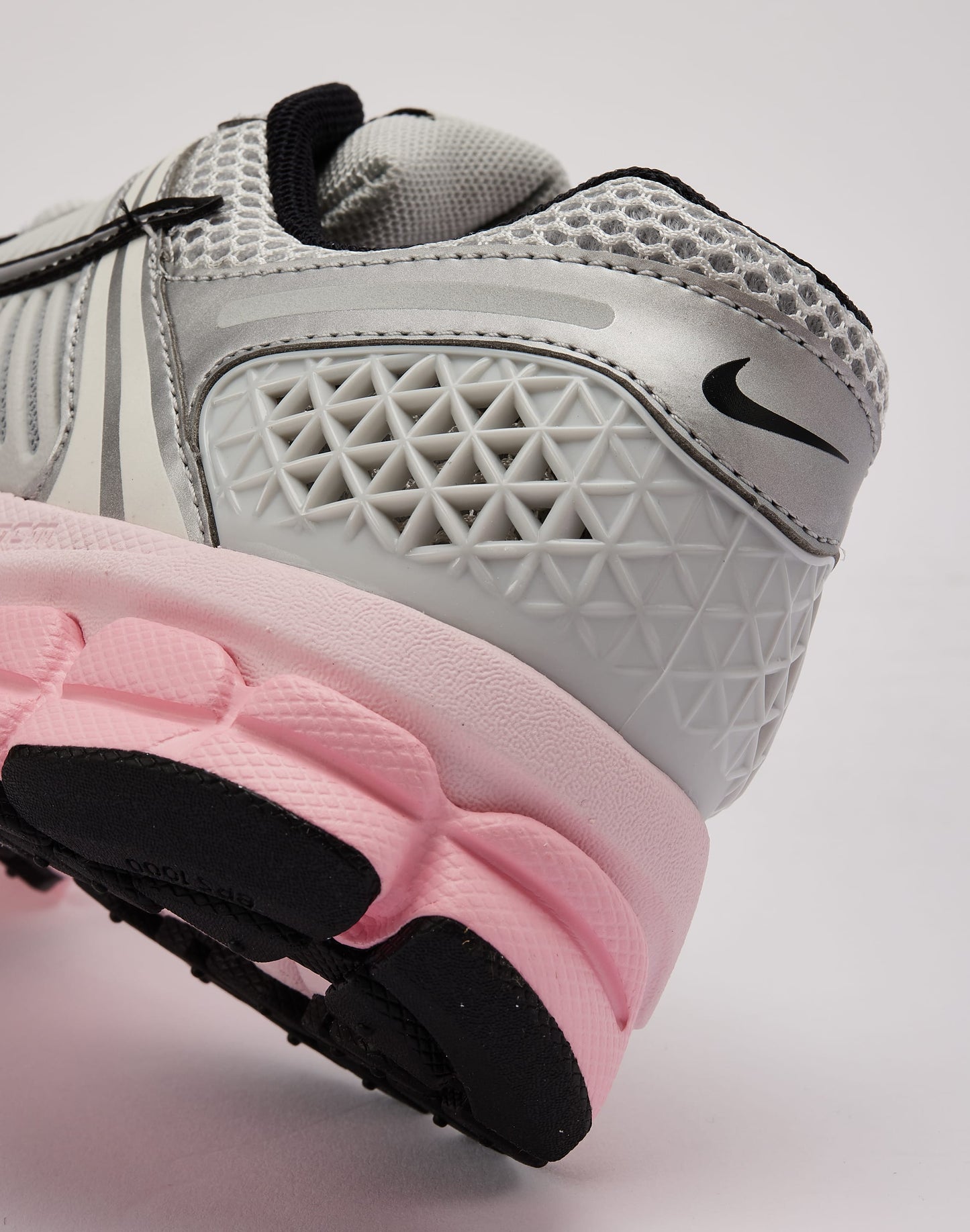 Nike Zoom Vomero 5