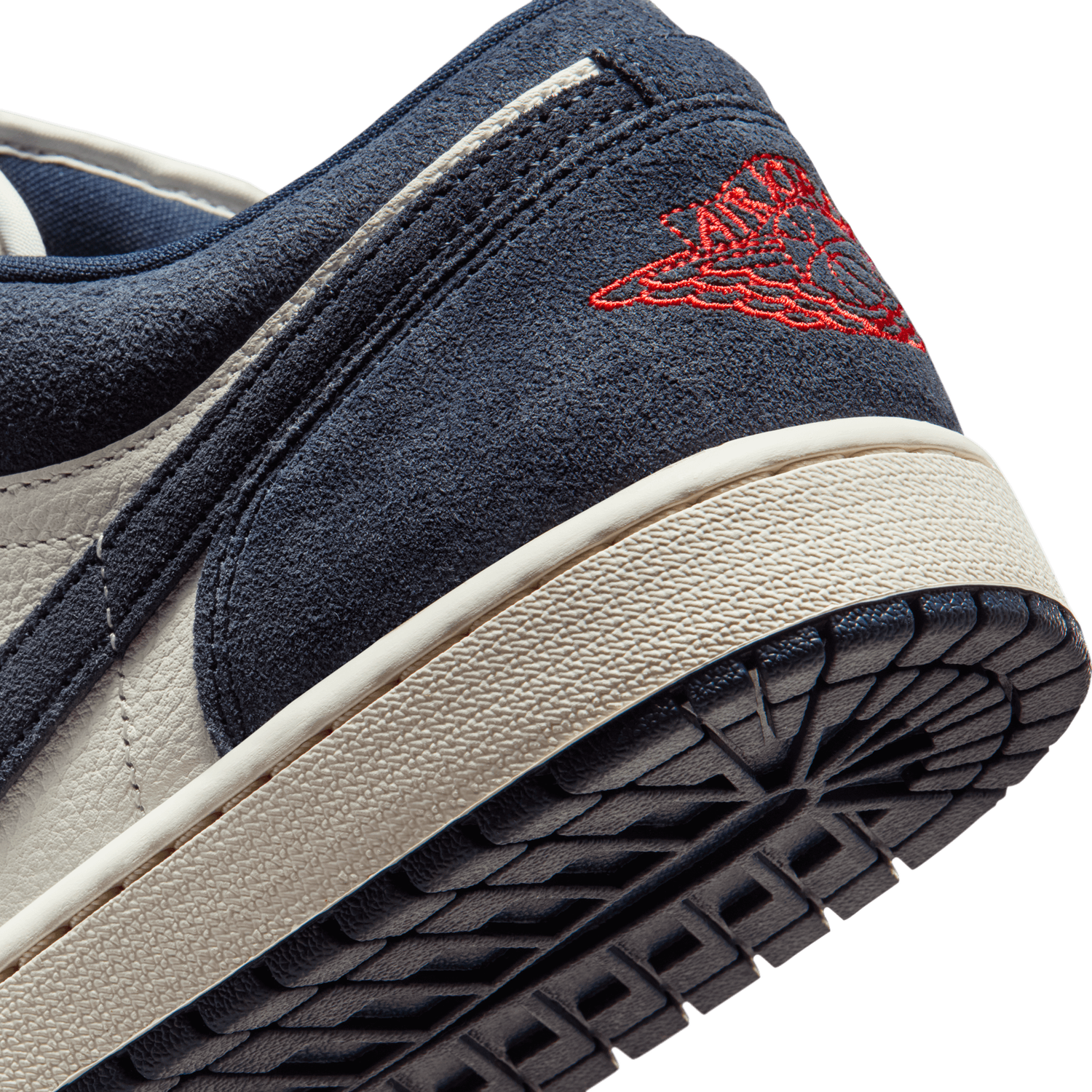 Jordan Air Jordan 1 Low SE - Men's - University Gold/Chile Red/Obsidian