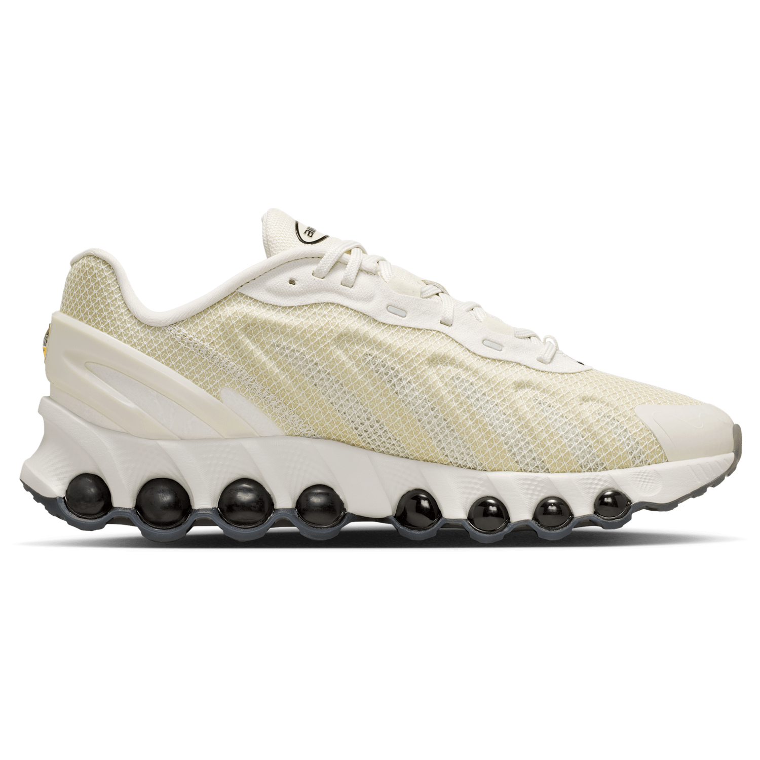 Nike Air Max DN8 - Men's - Lt Bone/Lt Bone/Black