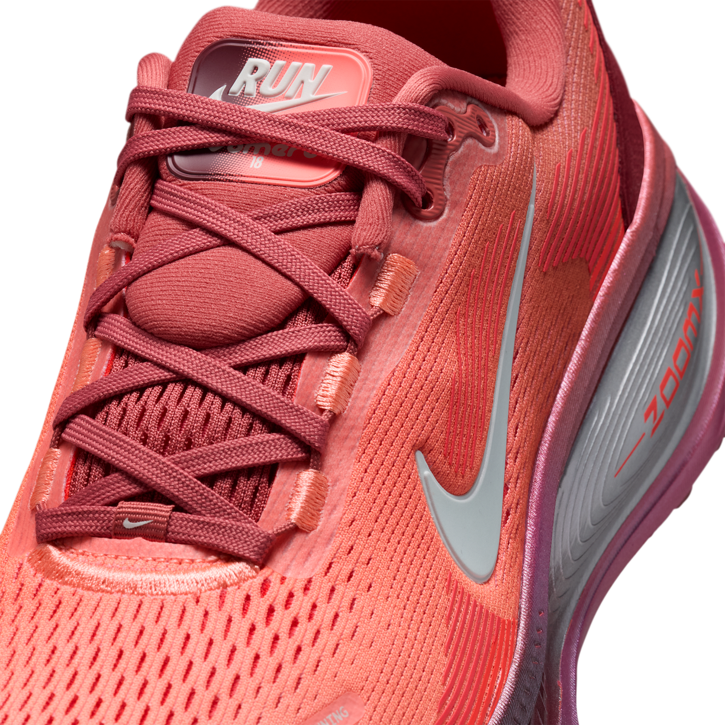Nike Vomero 18 - Women's - Lt Redwood/Barely Green/Brt Crimson