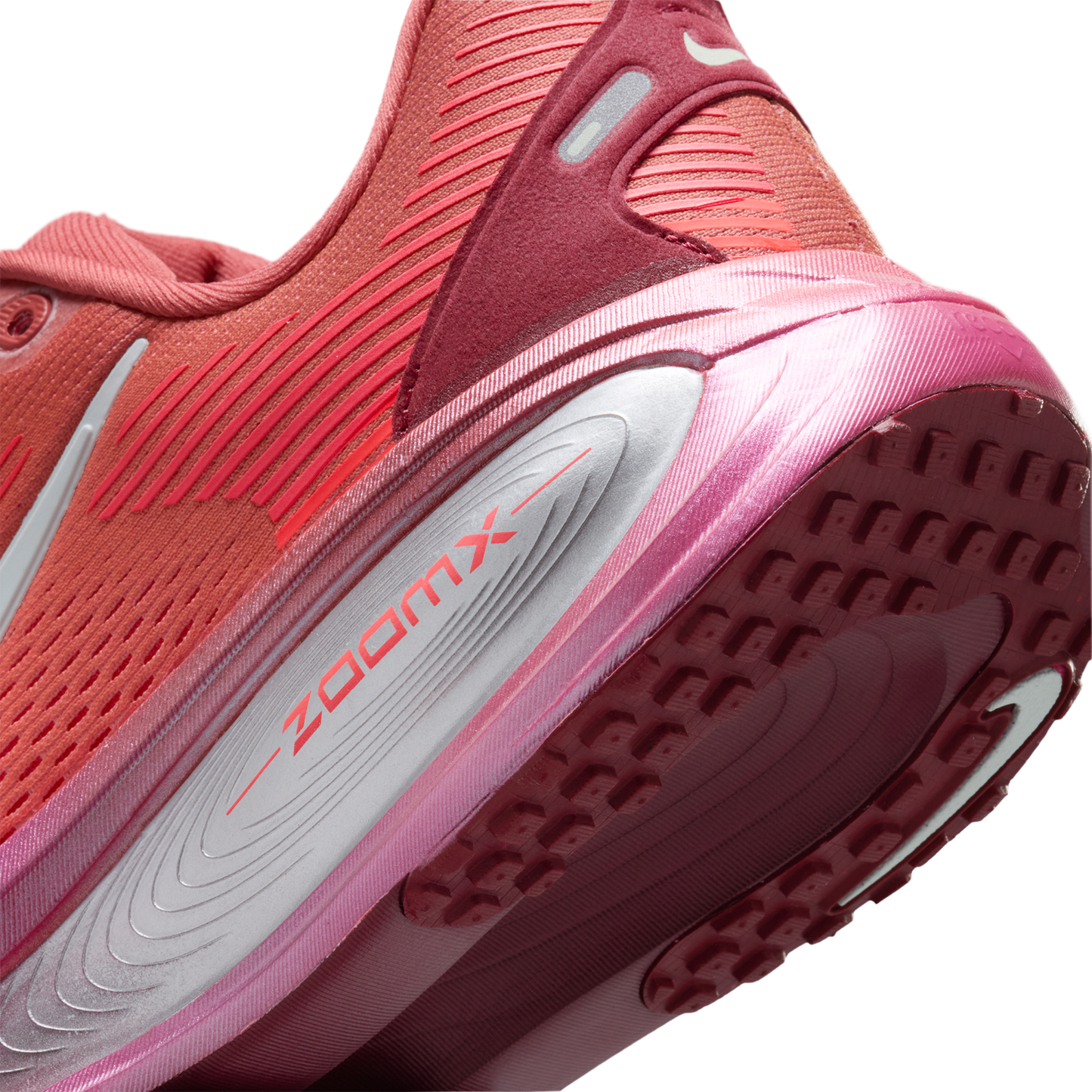 Nike Vomero 18 - Women's - Lt Redwood/Barely Green/Brt Crimson