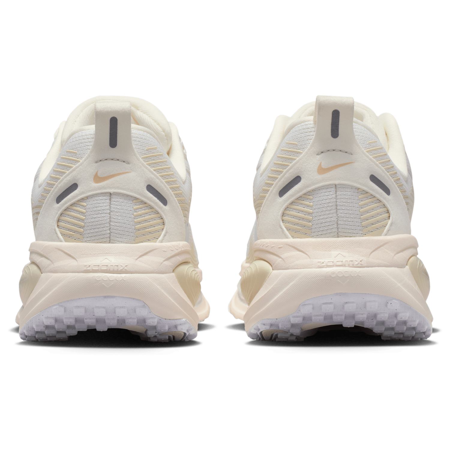 Nike Vomero 18 ESS - Women's - Summit White/White/Chalk