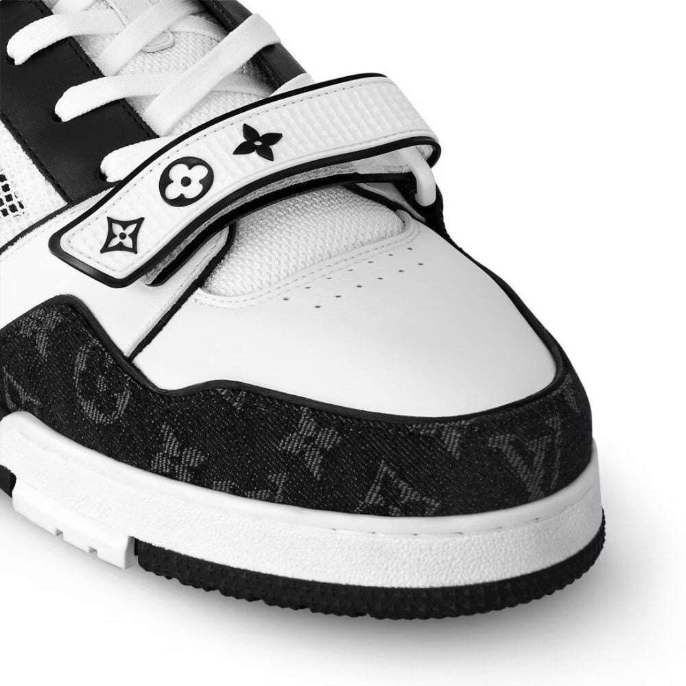 Louis Vuitton LV Trainer Sneaker Black