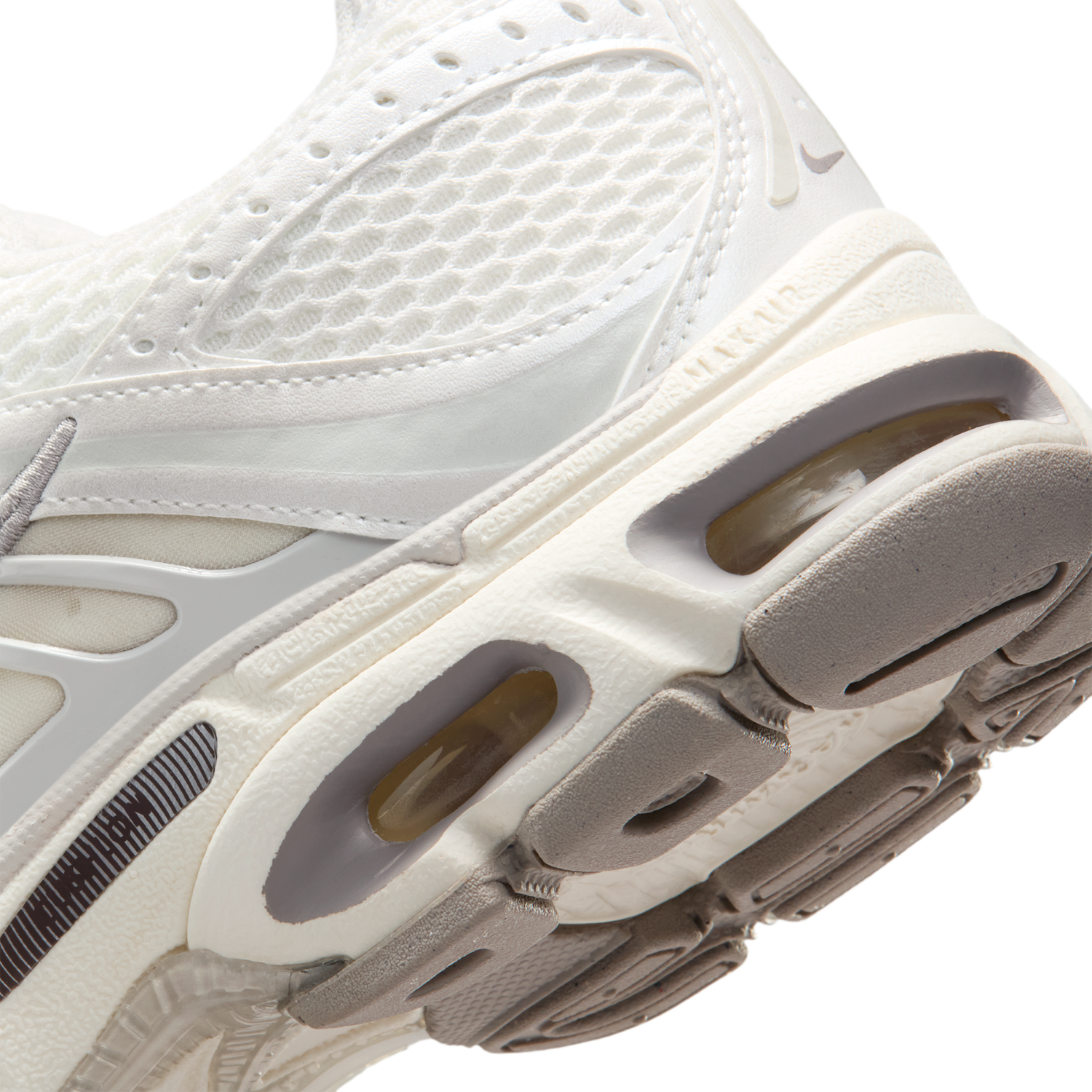 Nike Air Max Moto 2K - Women's - Metallic White/Light Bone
