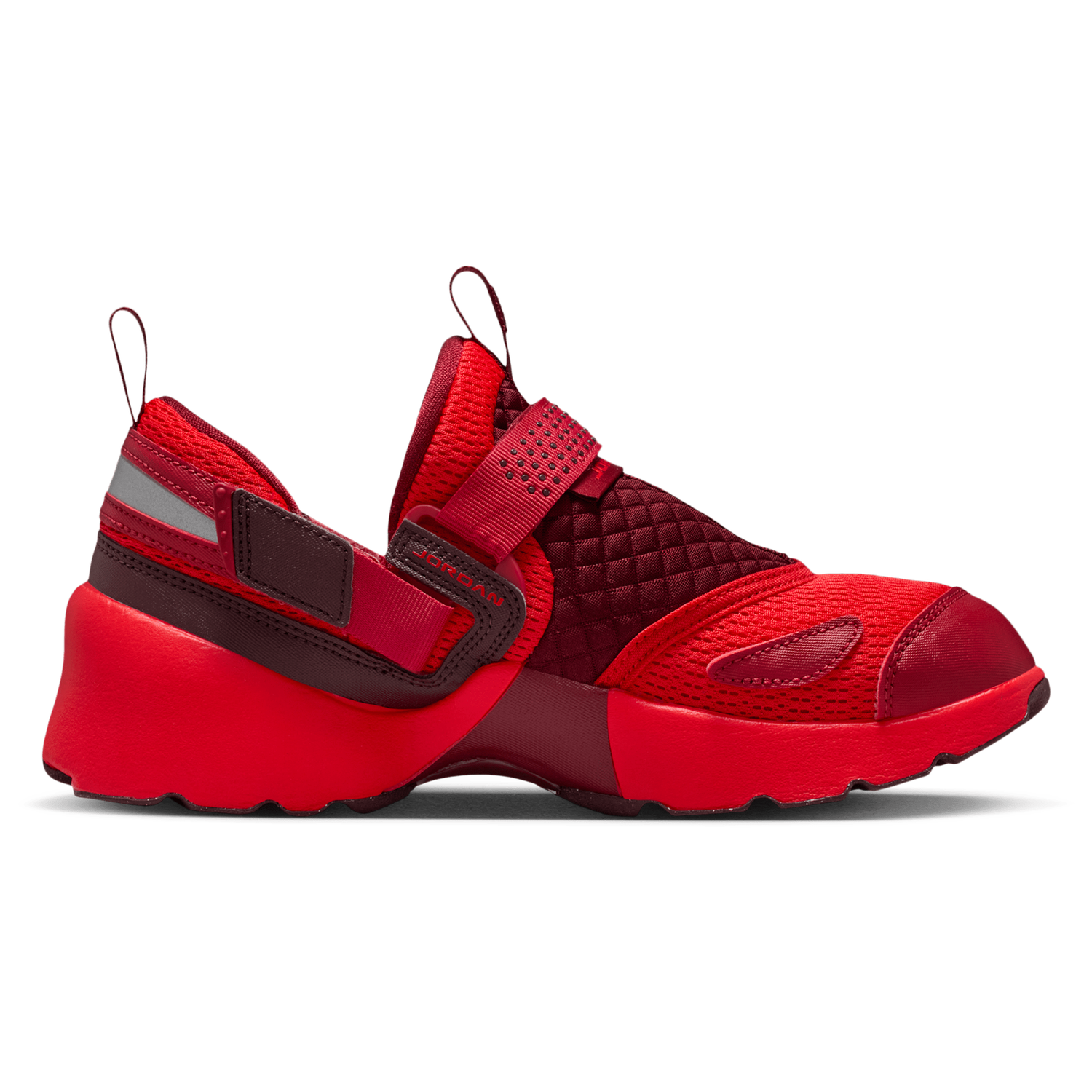 Jordan Trunner LX - Women's - Chile Red/Reflective Silver/Team Red