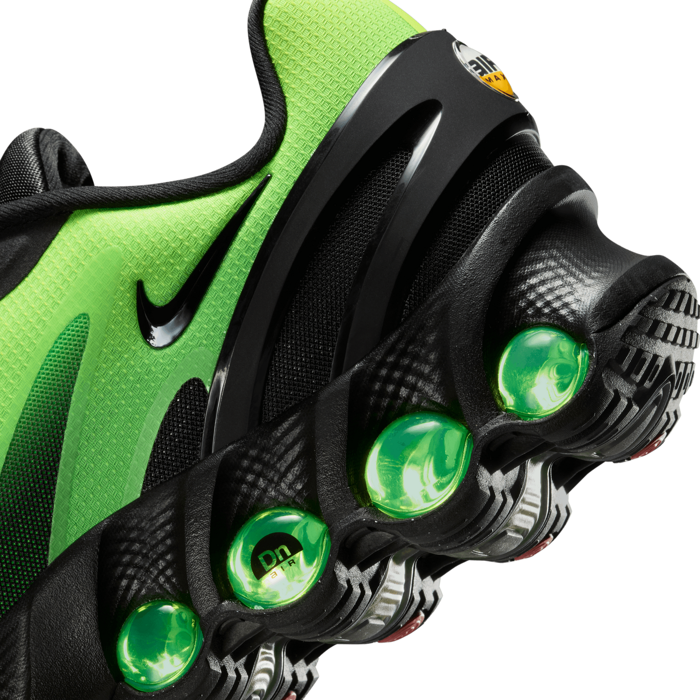Nike Air Max DN8 - Men's - Black/Volt