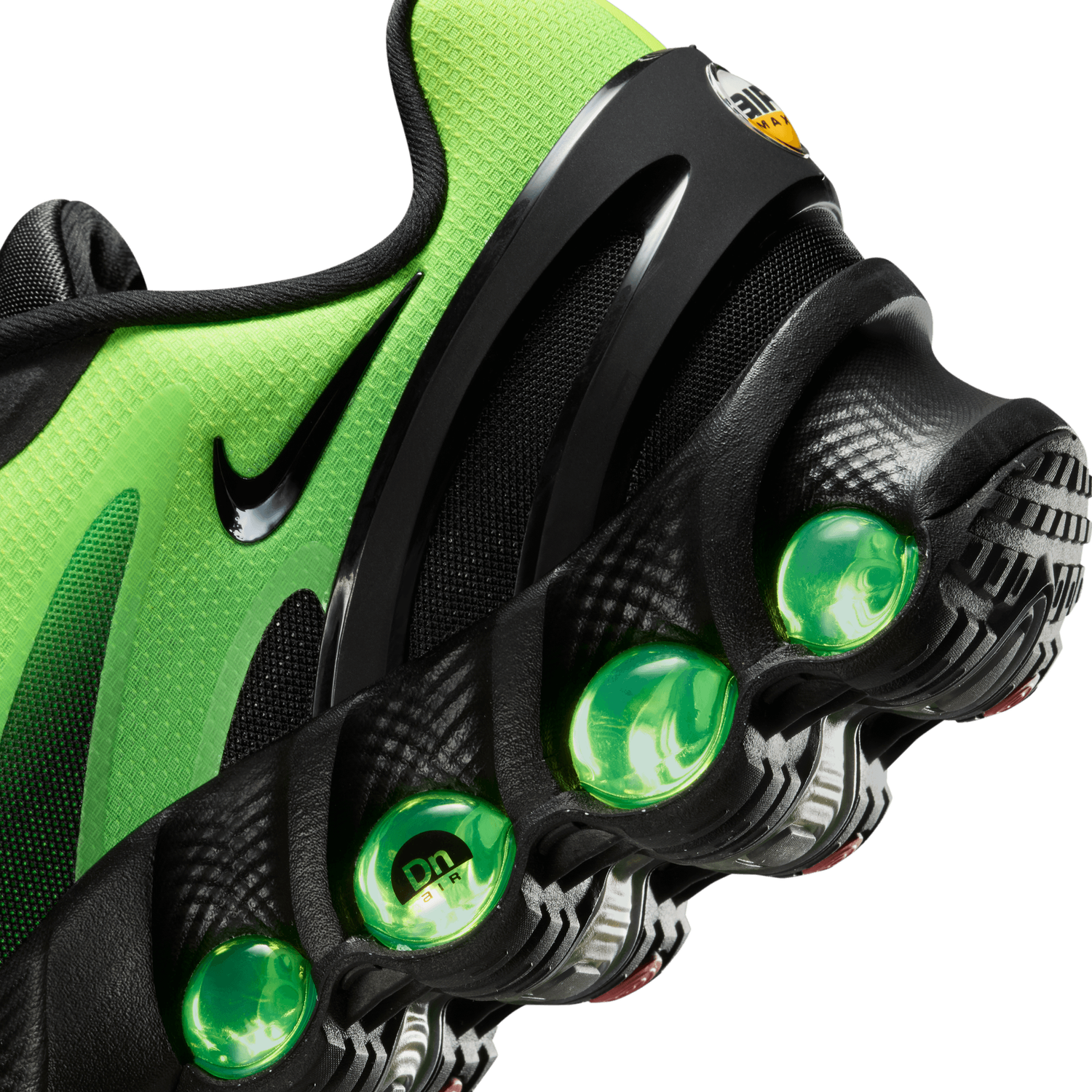 Nike Air Max DN8 - Men's - Black/Volt