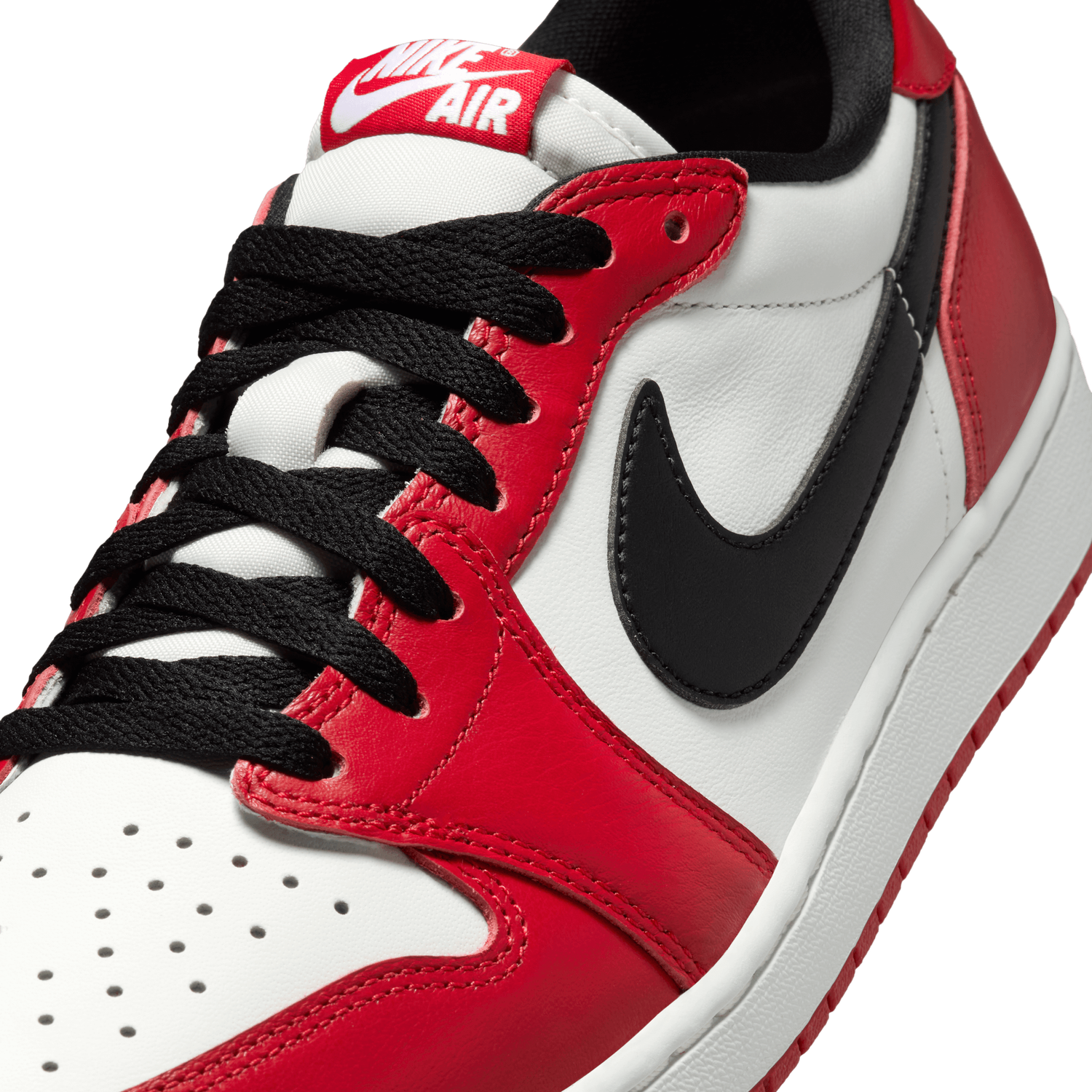 Jordan AJ 1 Retro Low OG - Men's - White/Red/Black