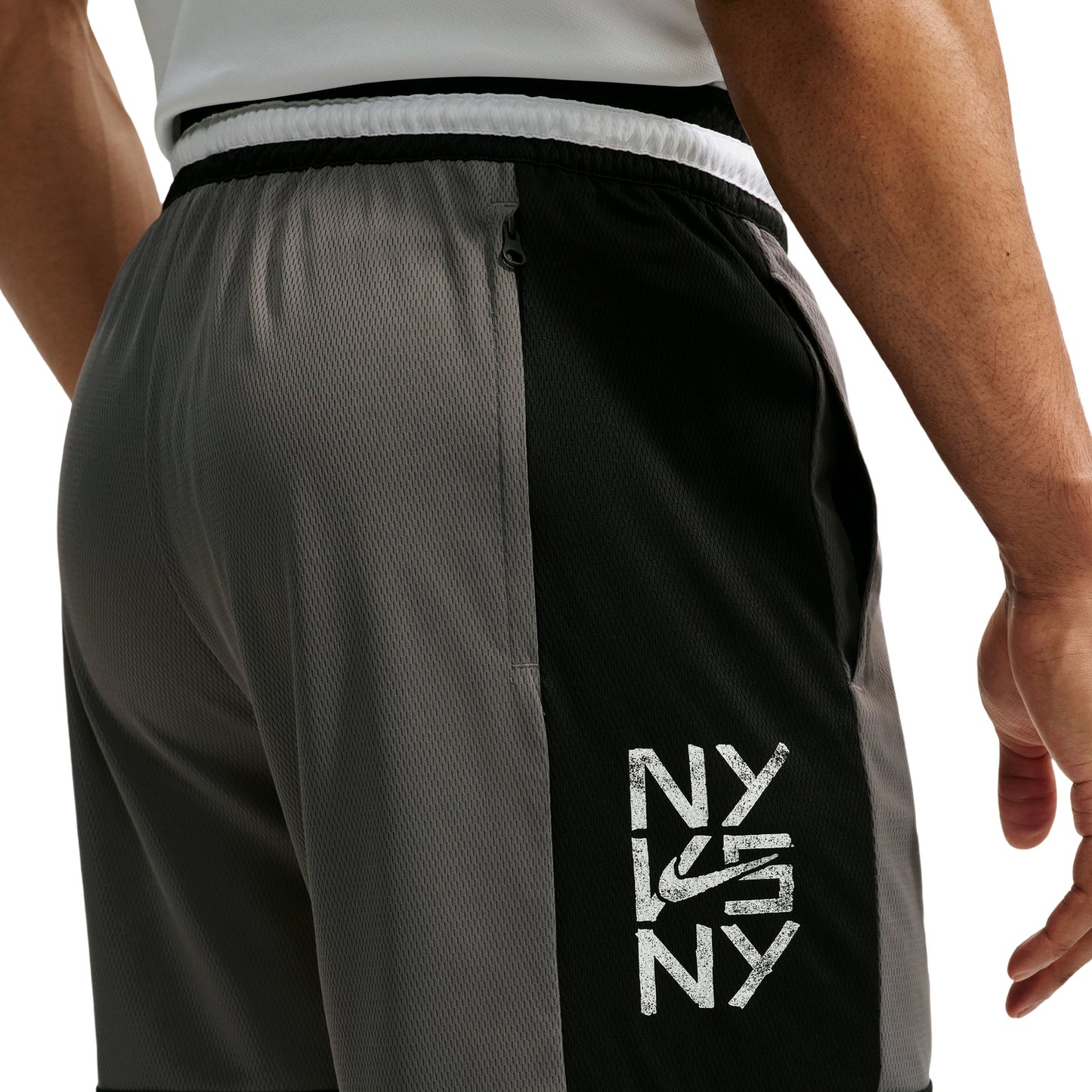 Nike Dri-FIT 8" Shorts - Men's - Black/Grey