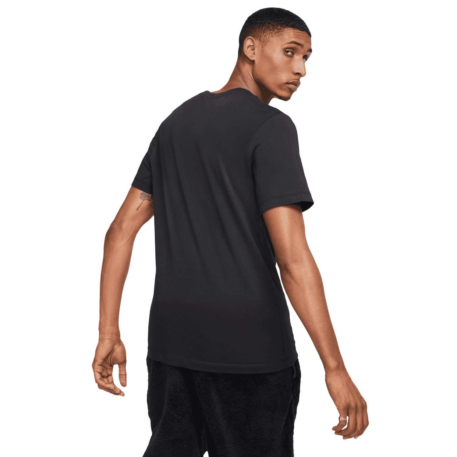 Nike NSW Club Short Sleeve T-Shirt - Men's - Black/White