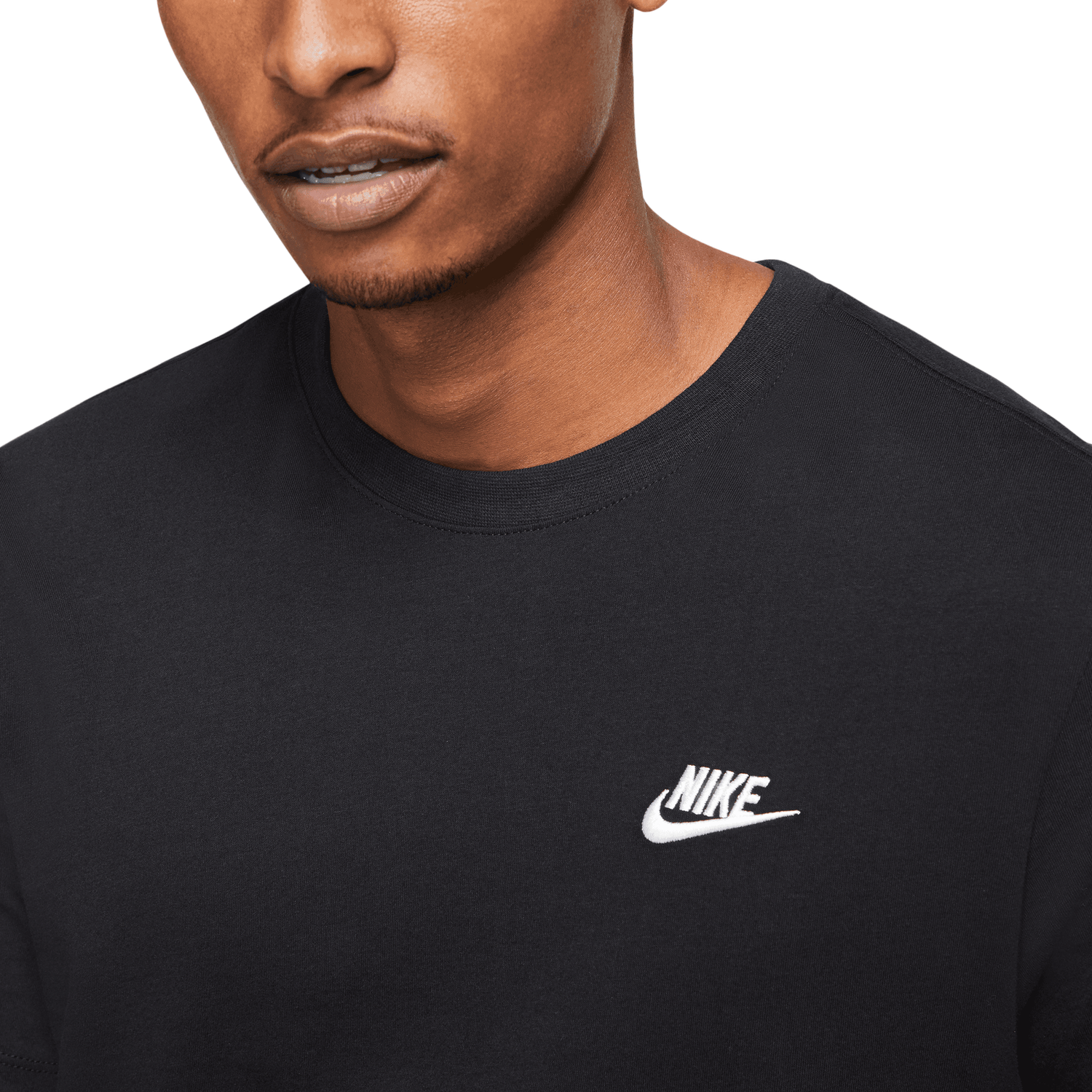 Nike NSW Club Short Sleeve T-Shirt - Men's - Black/White