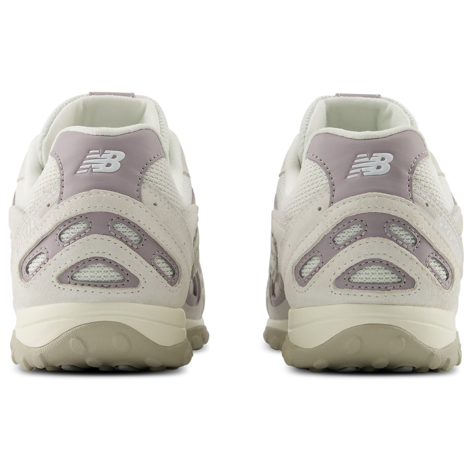 New Balance 204L - Women's - Truffle Salt/Reflection