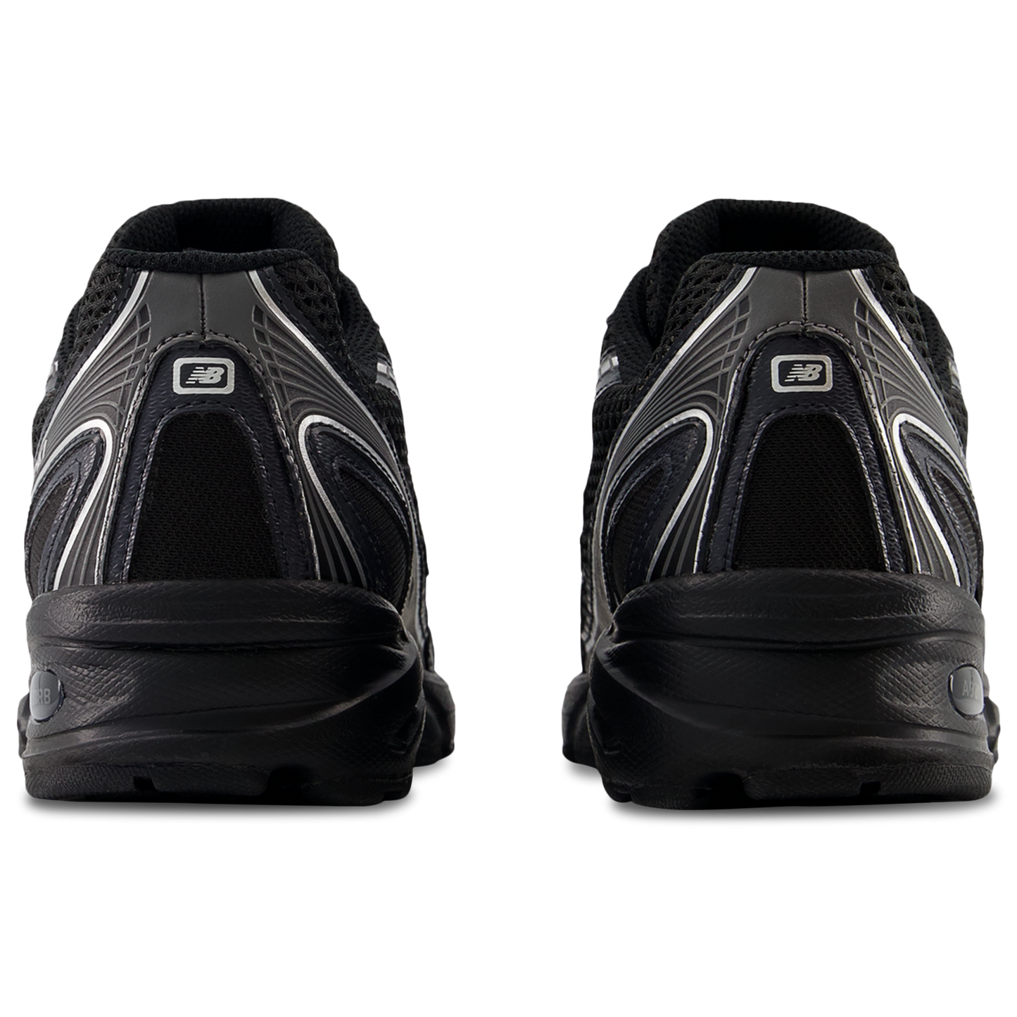 New Balance 740 - Men's - Black/Silver