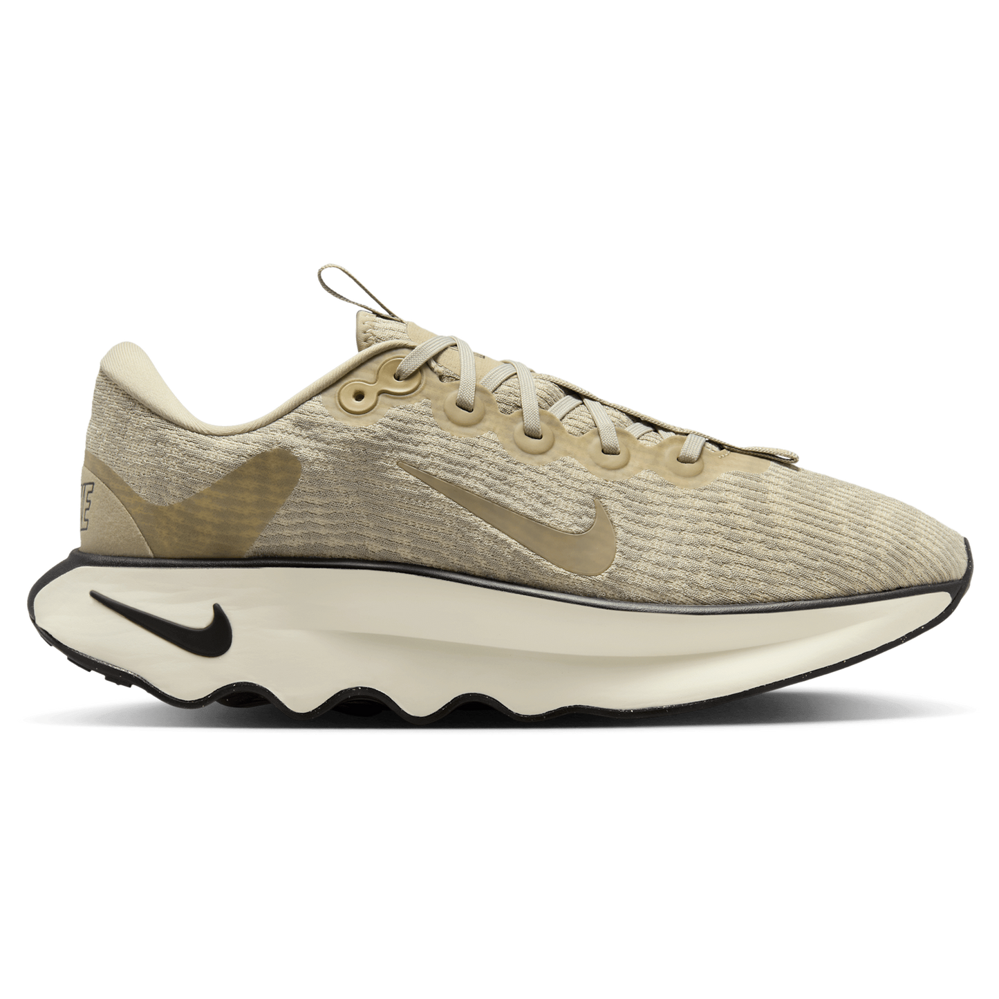 Nike Escape Momentum - Men's - Desert Khaki/Desert Khaki/Lt Khaki