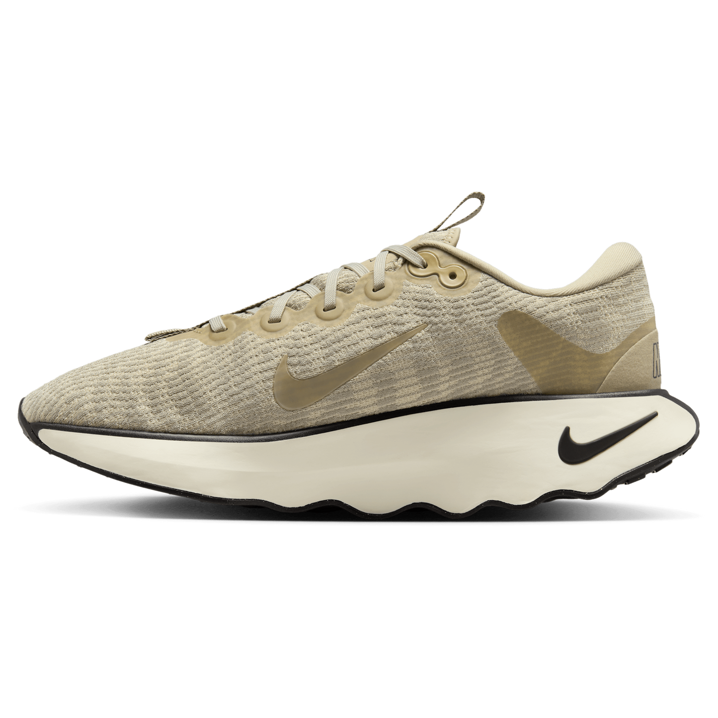Nike Escape Momentum - Men's - Desert Khaki/Desert Khaki/Lt Khaki