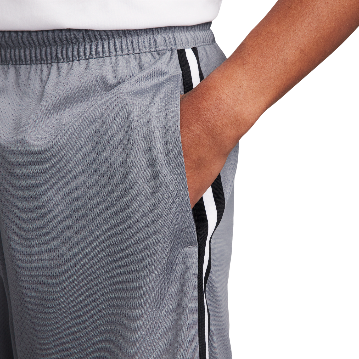 Nike Dri-FIT DNA 6" Shorts - Men's - Cool Grey/Black/Black