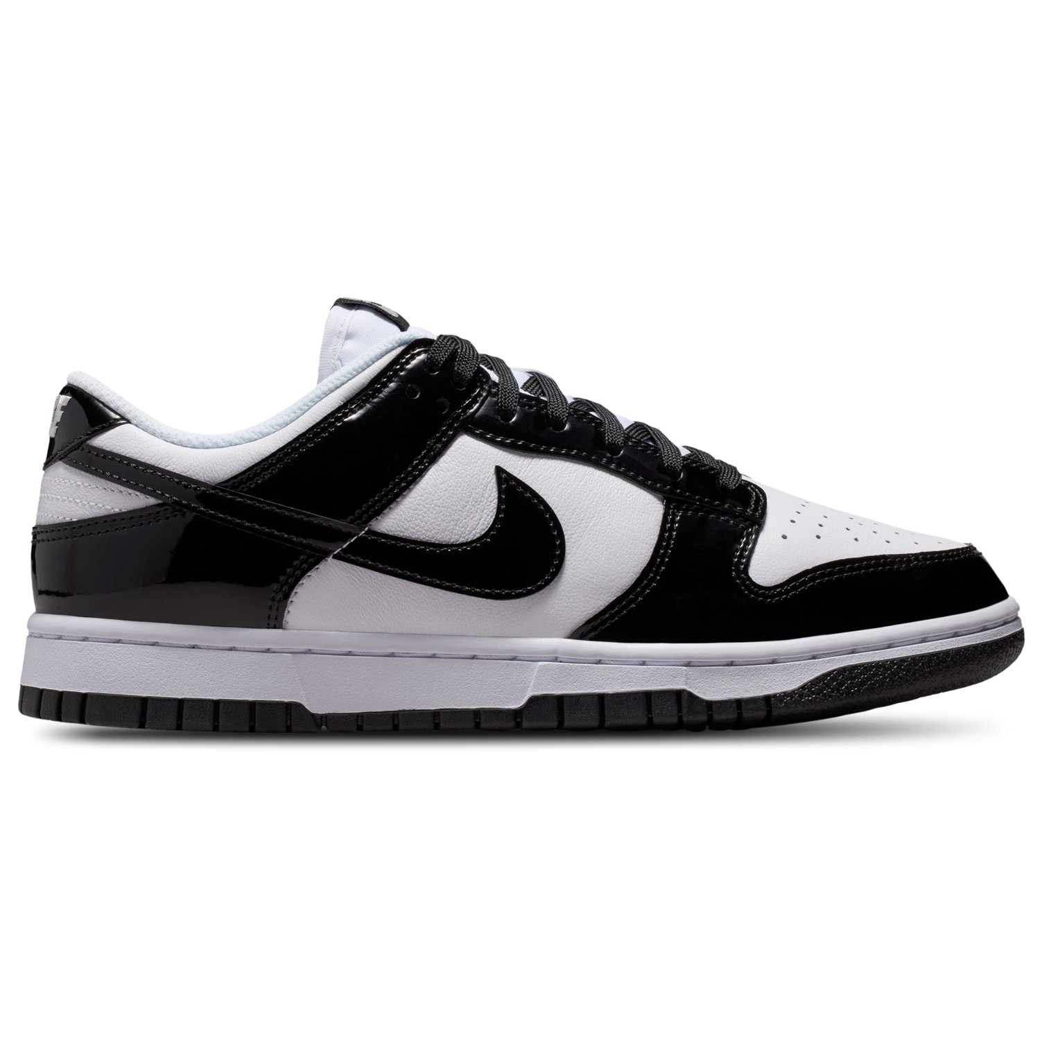 Nike Dunk Low SE Street - Women's - White/Black/White