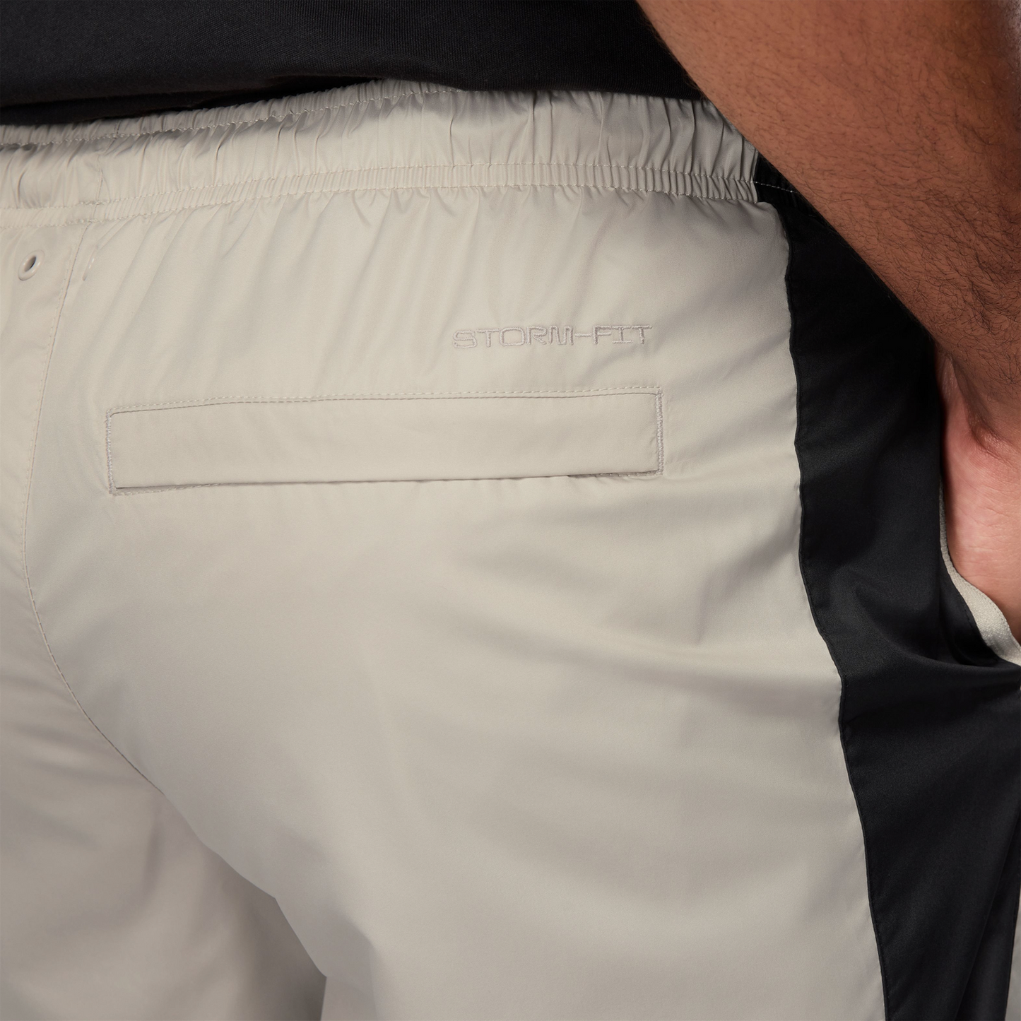 Nike NSW Windrunner Pants - Men's - Cream Ii/Black