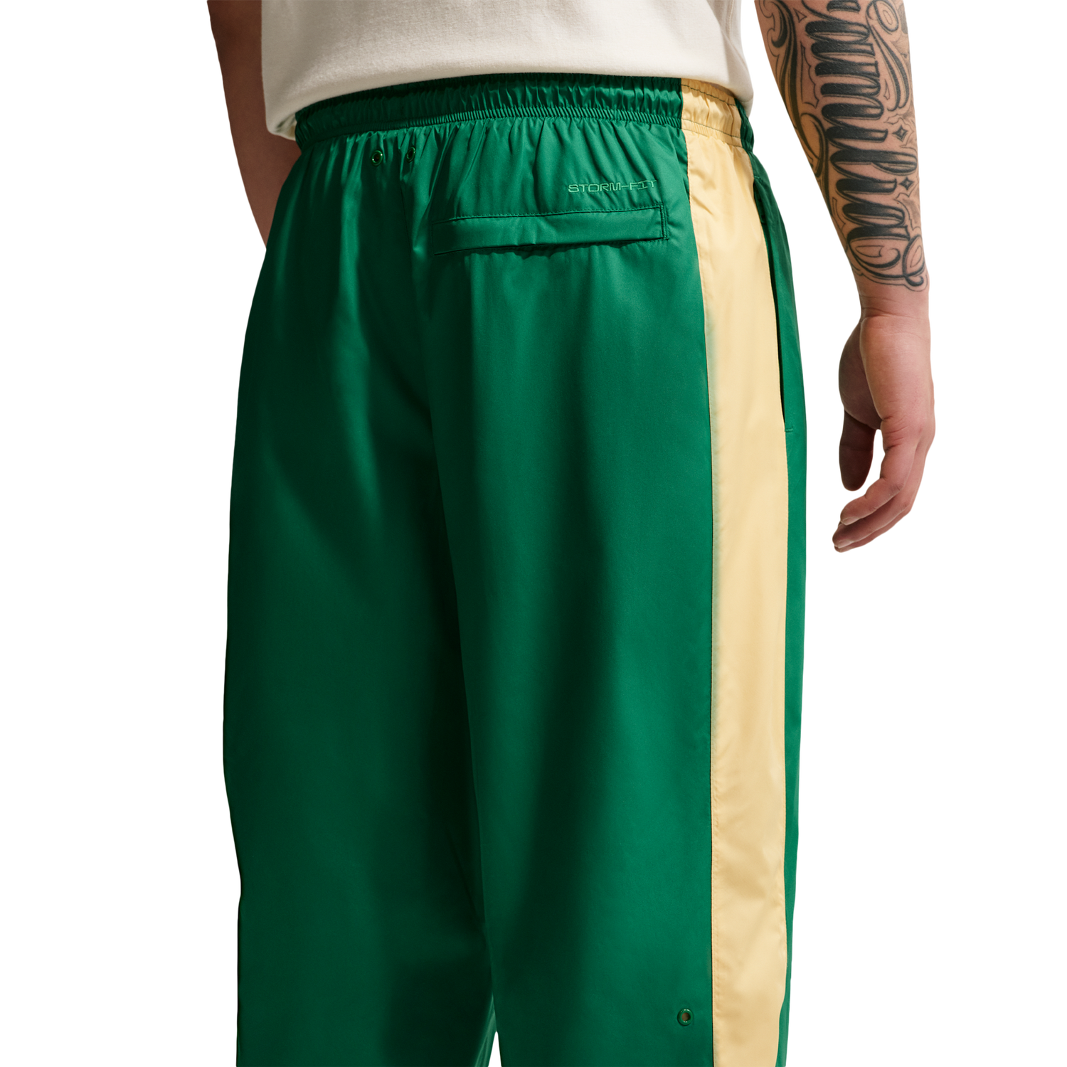 Nike NSW Windrunner Pants - Men's - Topaz Gold/Malachite/Topaz Gold