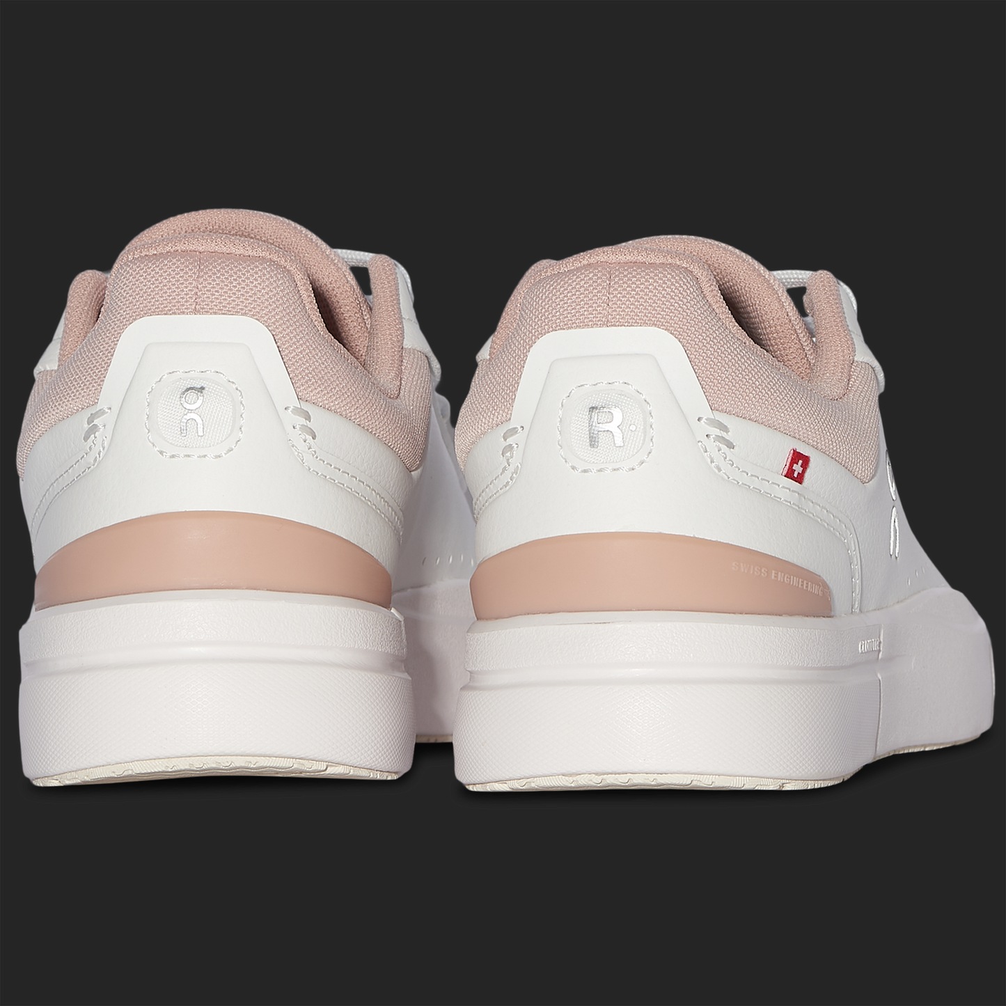 On The Roger Advantage - Women's - White/Rosehip