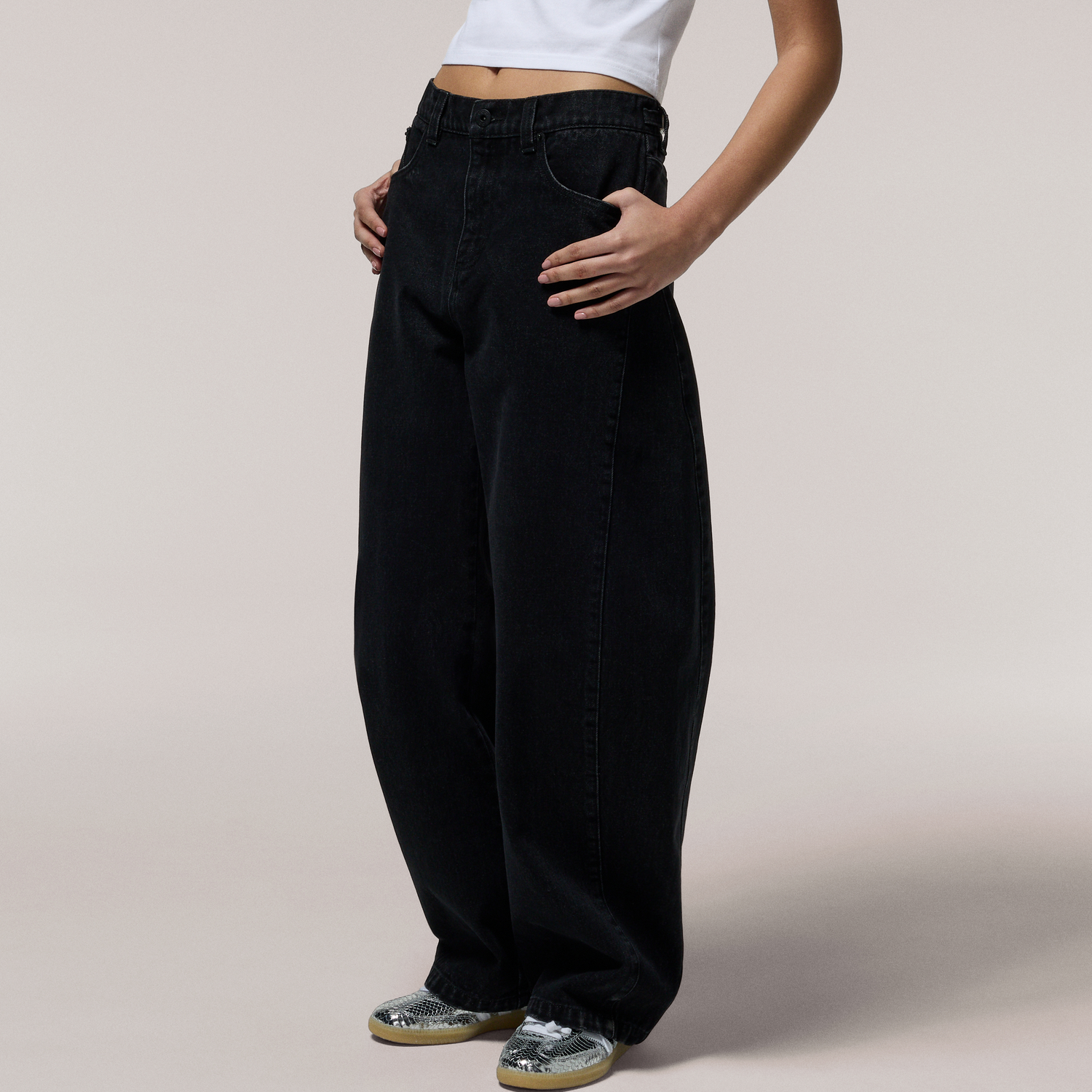 Cozi Denim Barrel Pants - Women's - Black