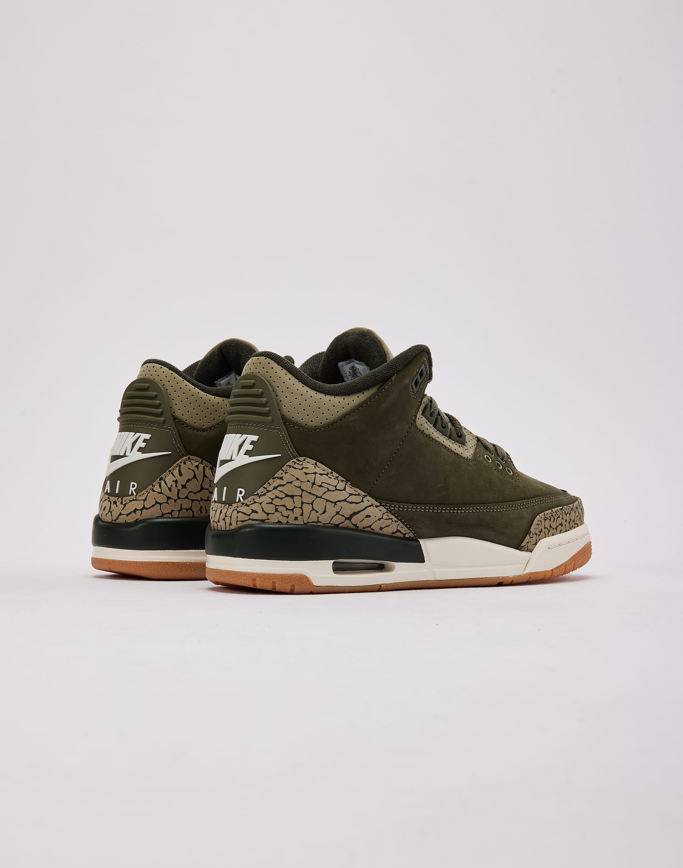 Jordan Air Jordan 3 Retro 'Medium Olive' Grade-School