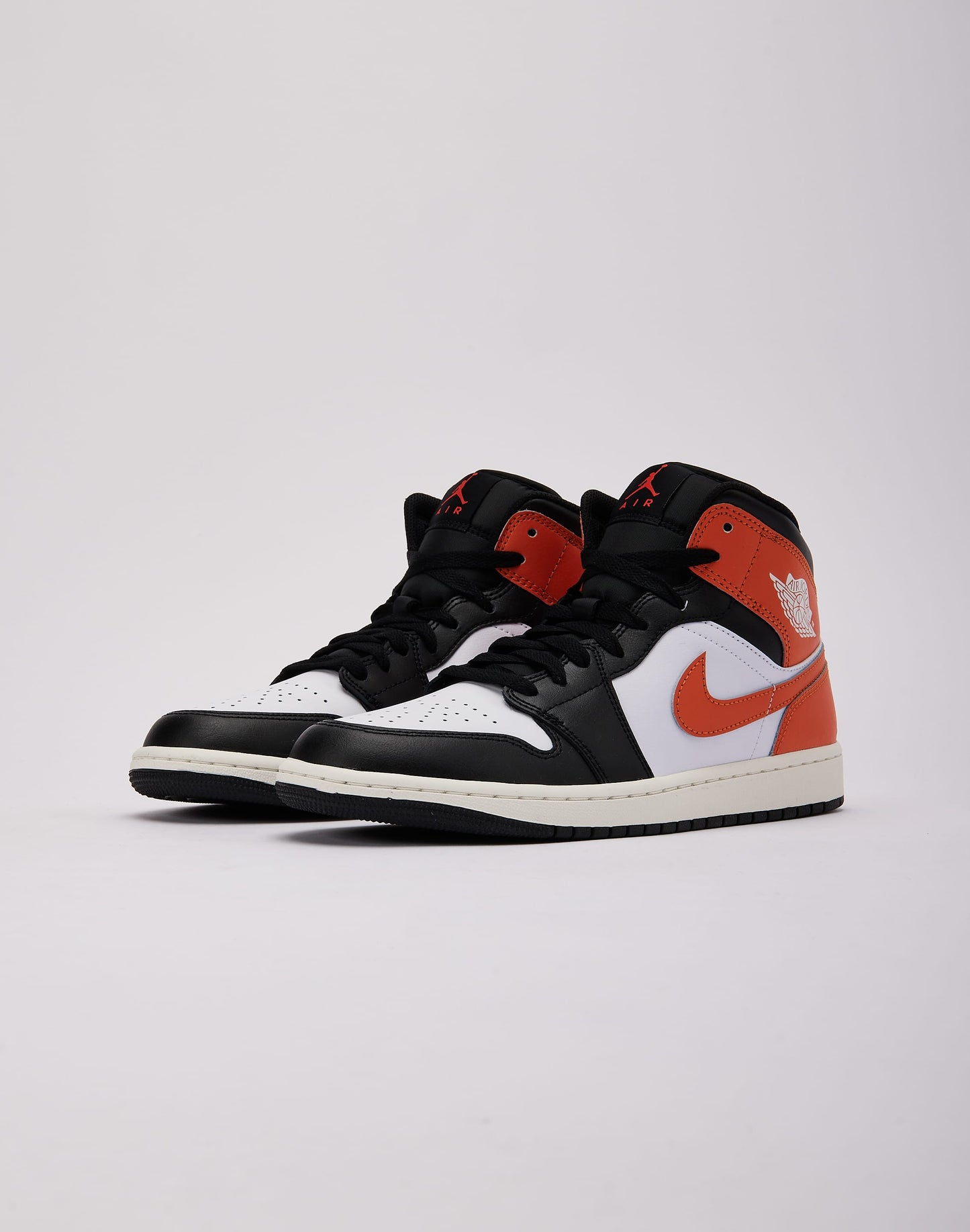 Jordan Air Jordan 1 Mid