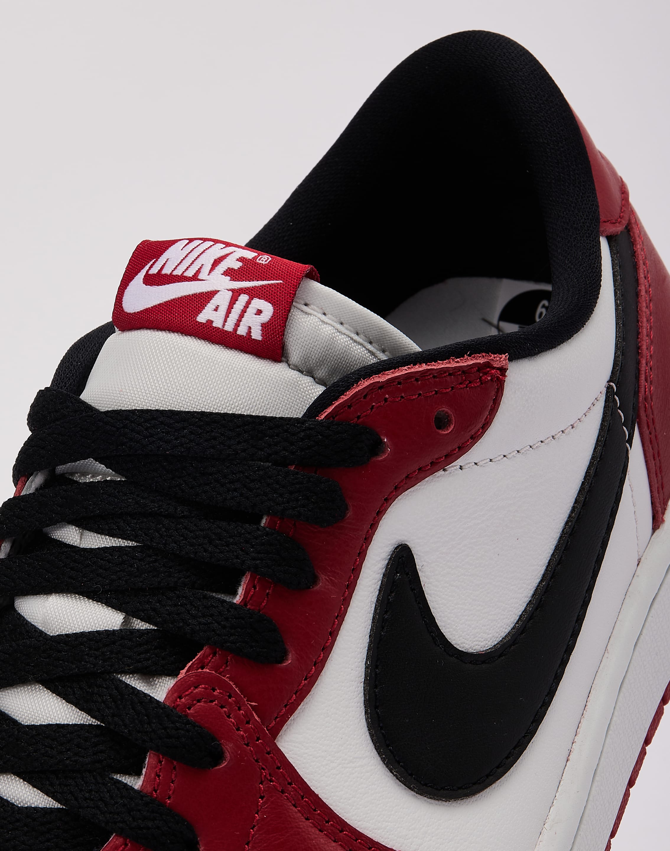 Jordan Air Jordan 1 Retro Low OG 'Chicago'