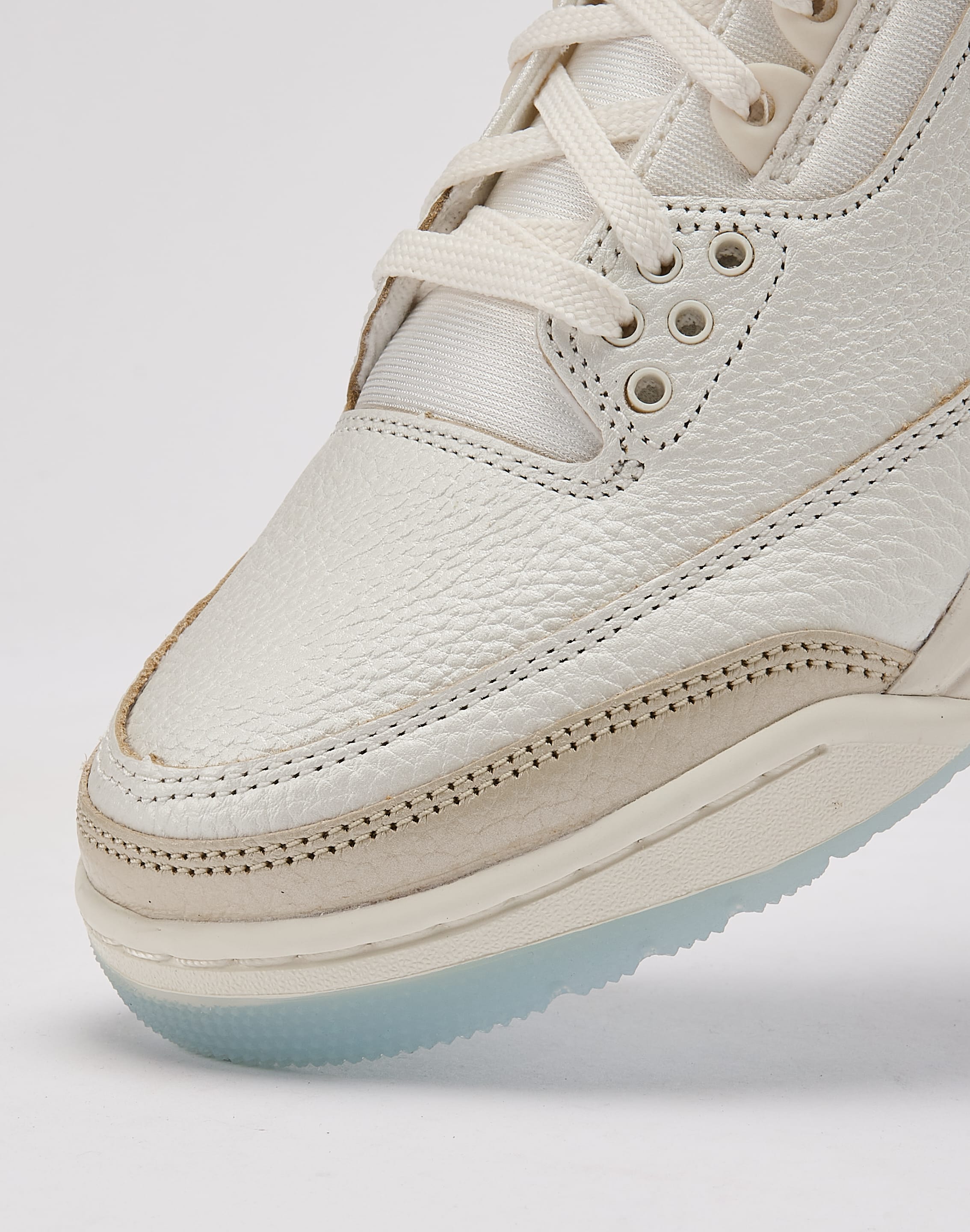 Jordan Air Jordan 3 Retro 'Sail and Pale Ivory'