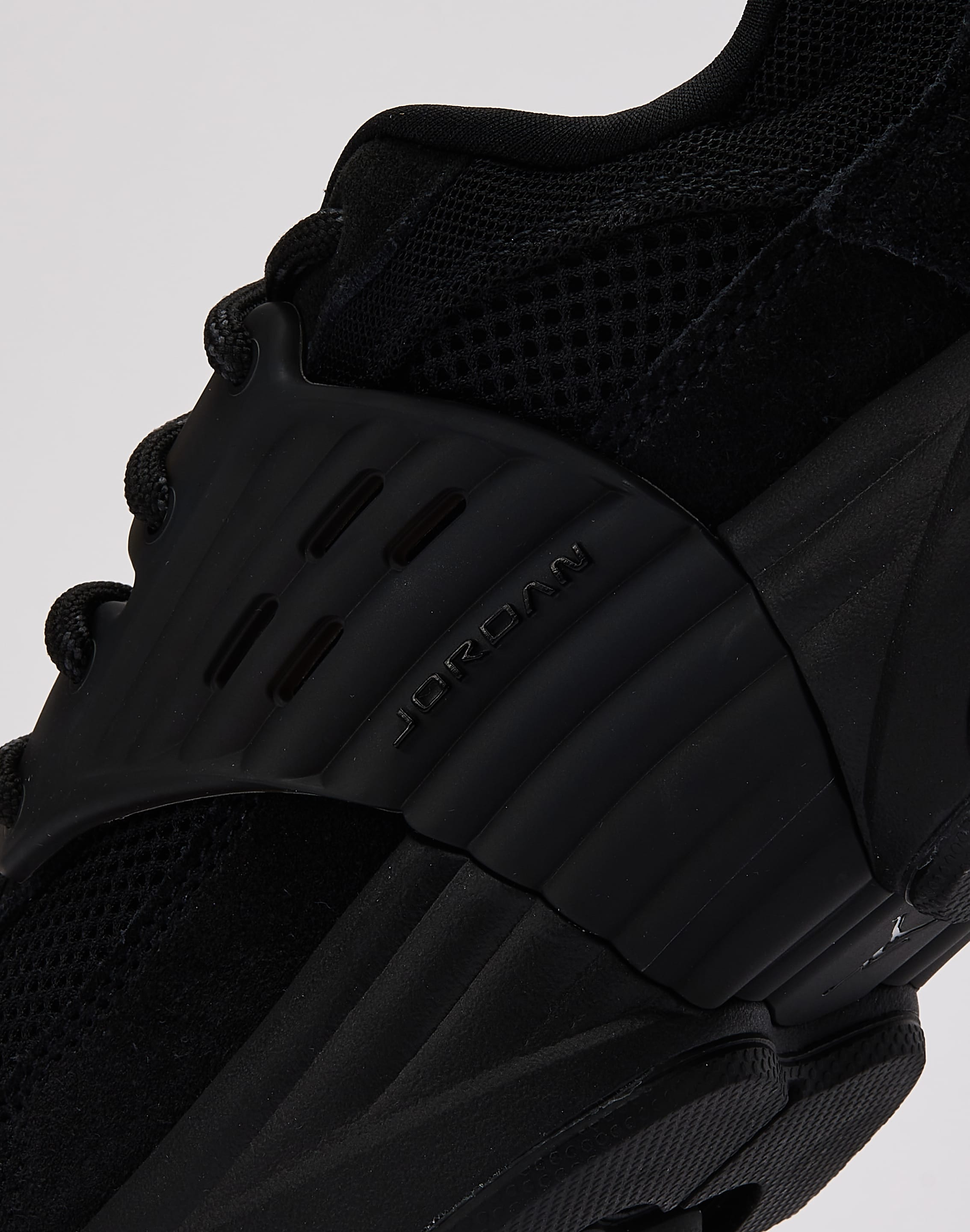 Jordan Trunner O/S