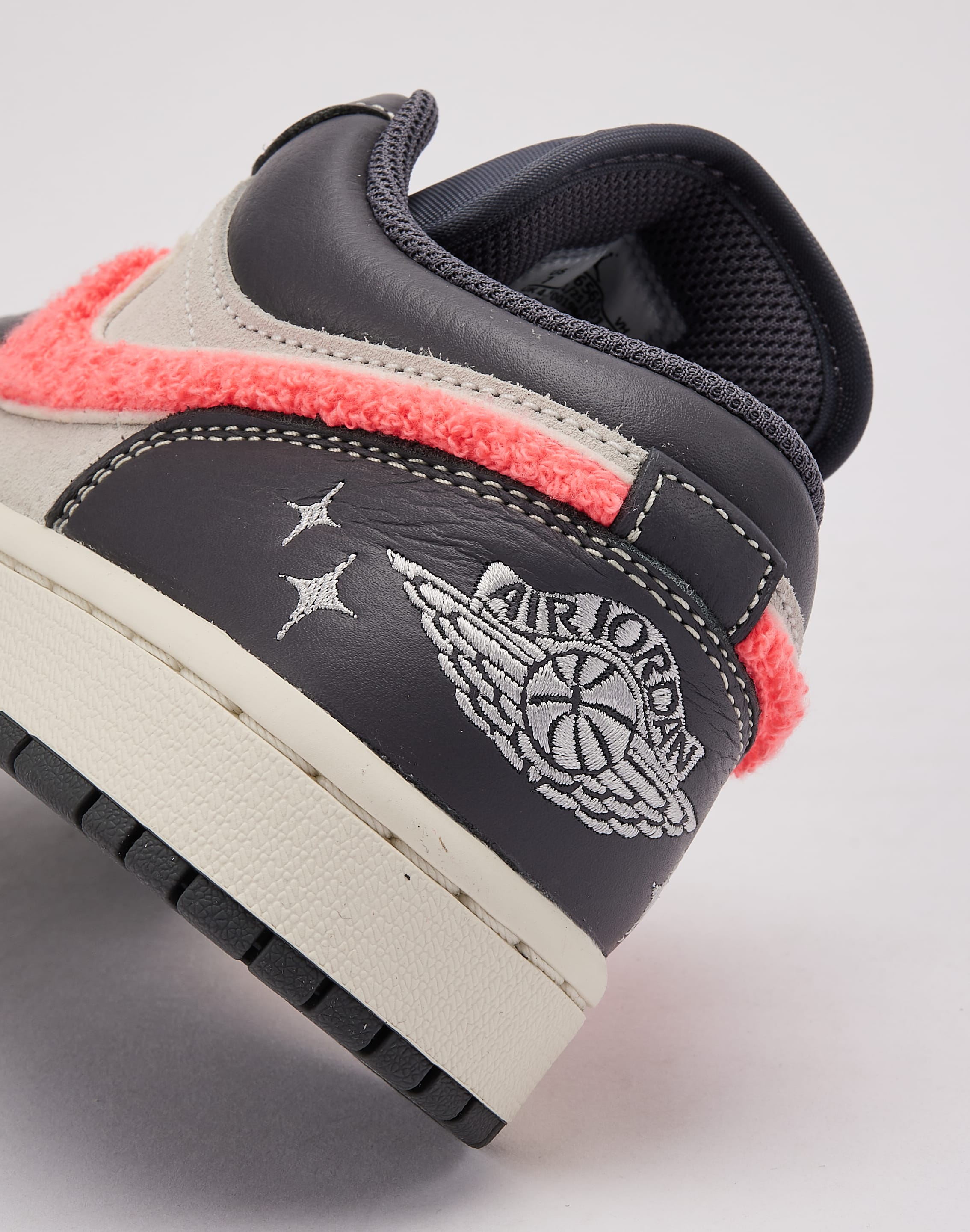 Jordan Air Jordan 1 Low