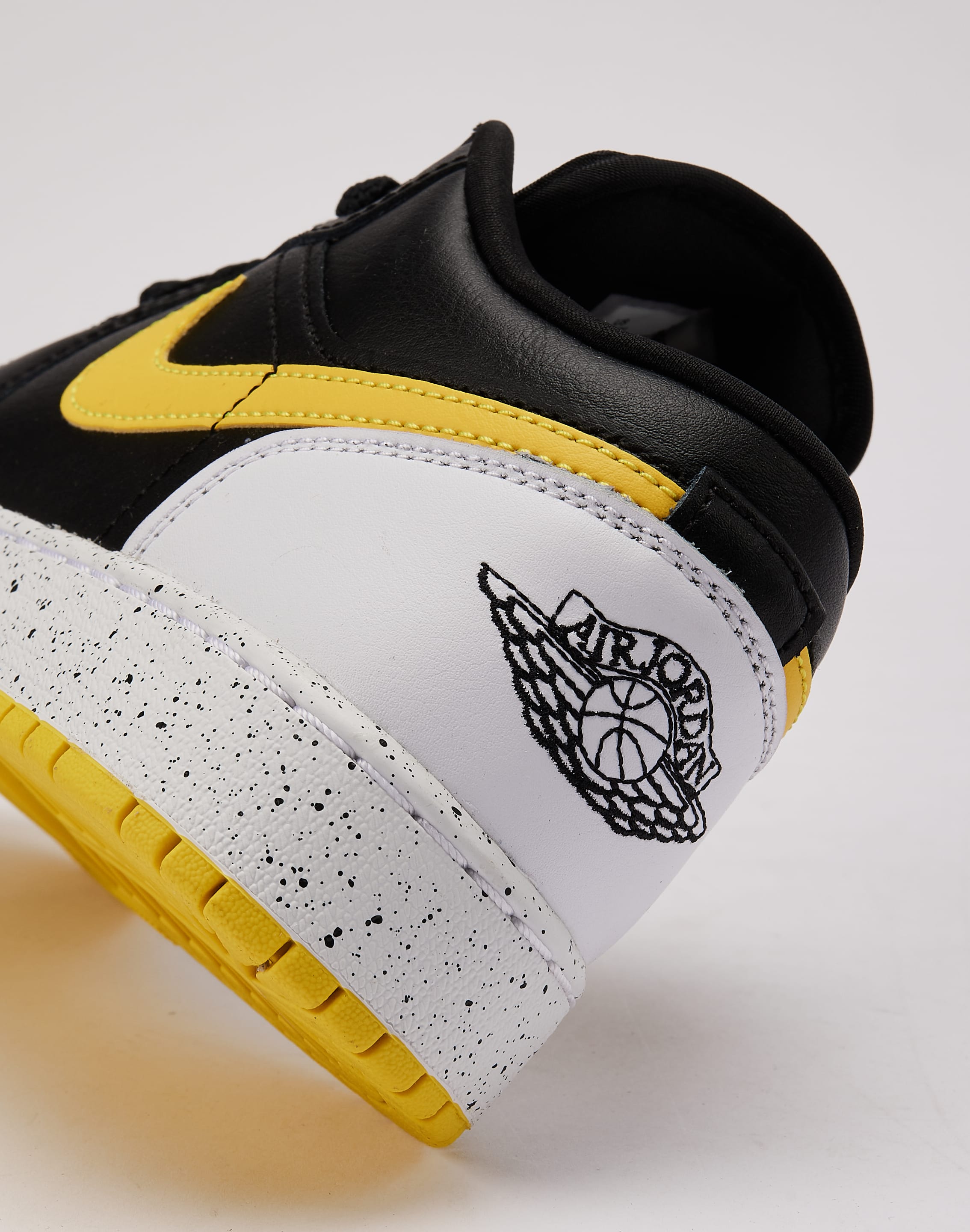 Jordan Air Jordan 1 Low Grade-School