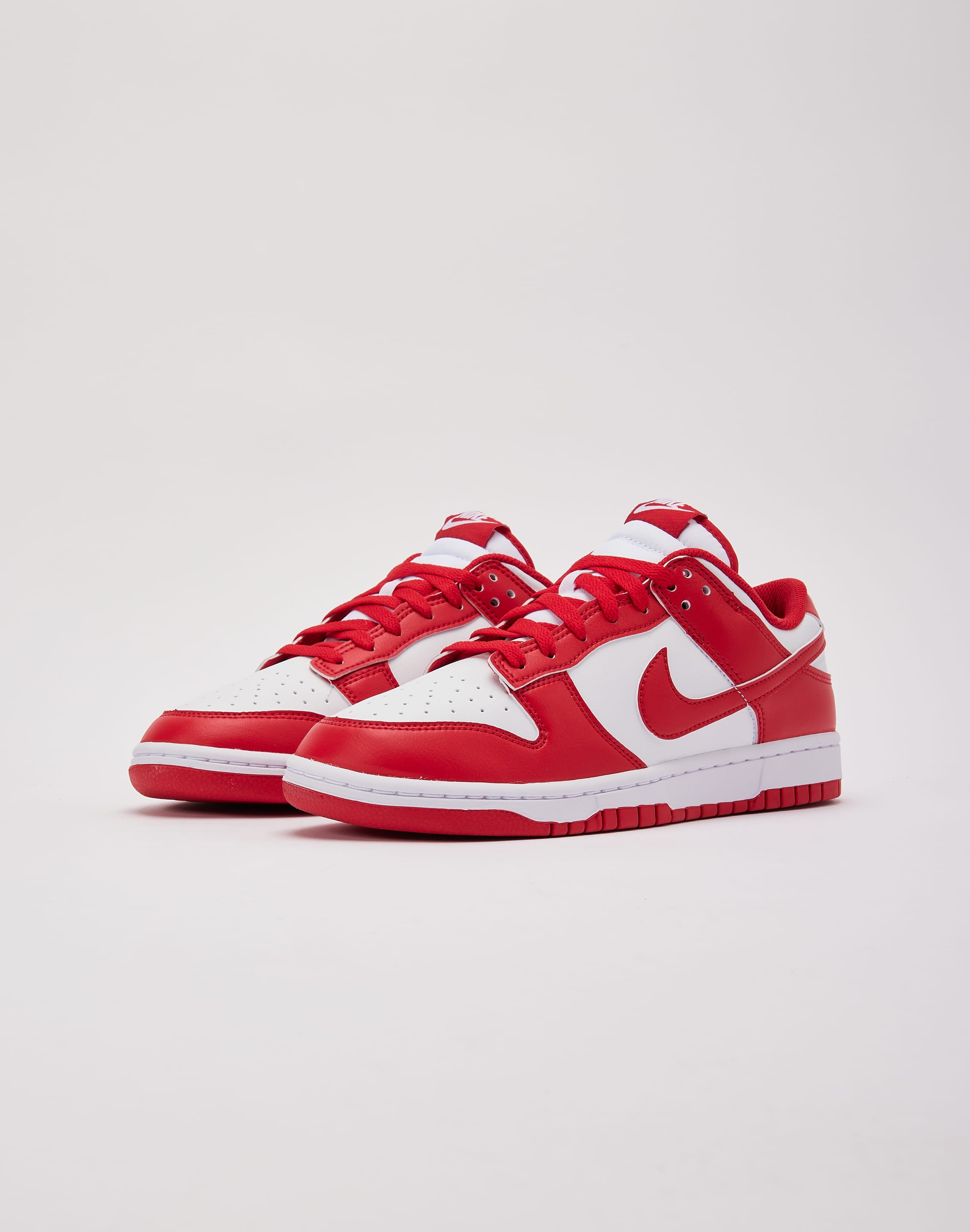 Nike  Dunk Low