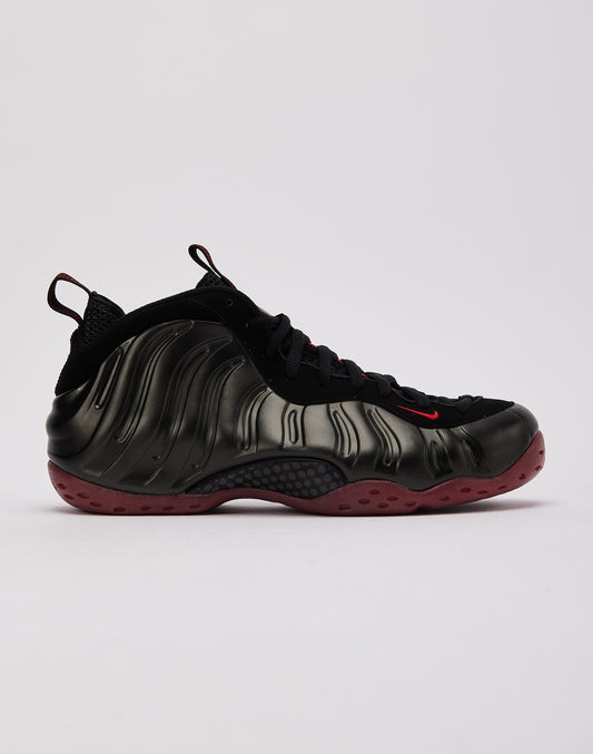 Nike Air Foamposite One 'Black and Varsity Red'